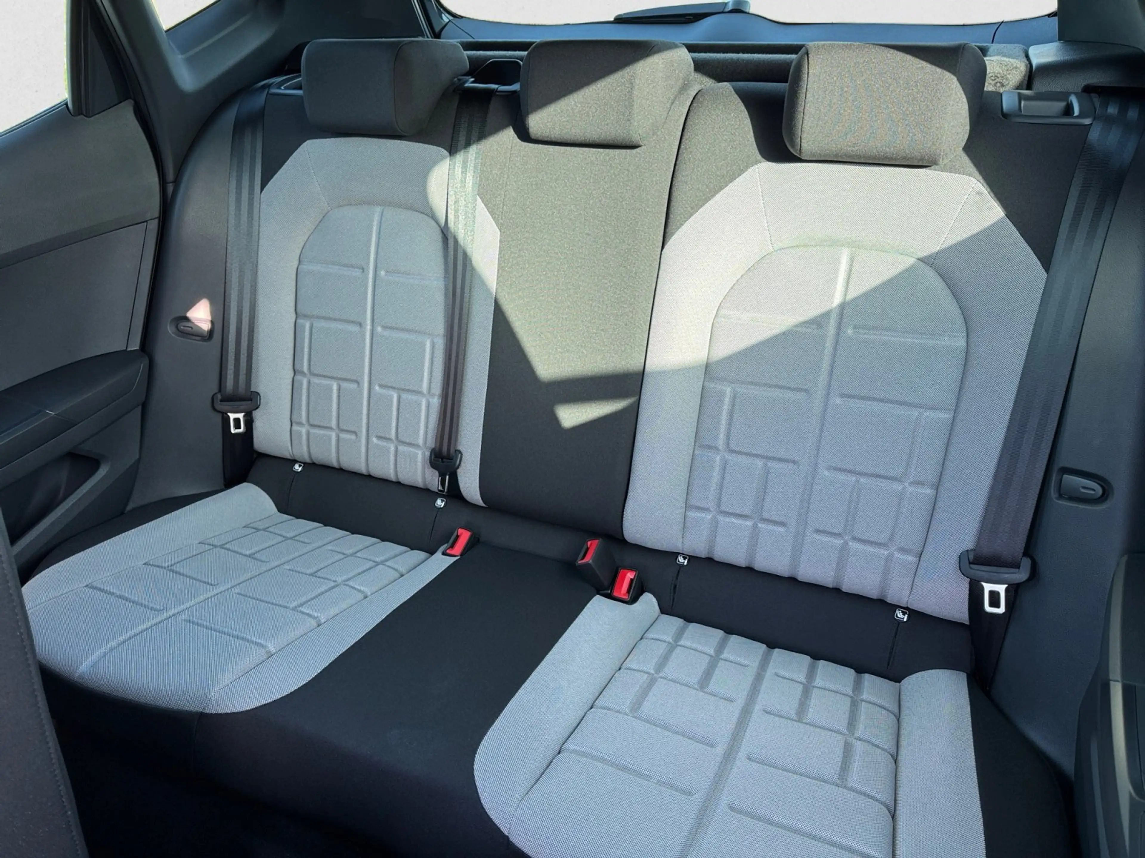 SEAT Arona FR TSI DSG|NEUESMODELL!!|AHK|NAVI|ACC| — photo 10