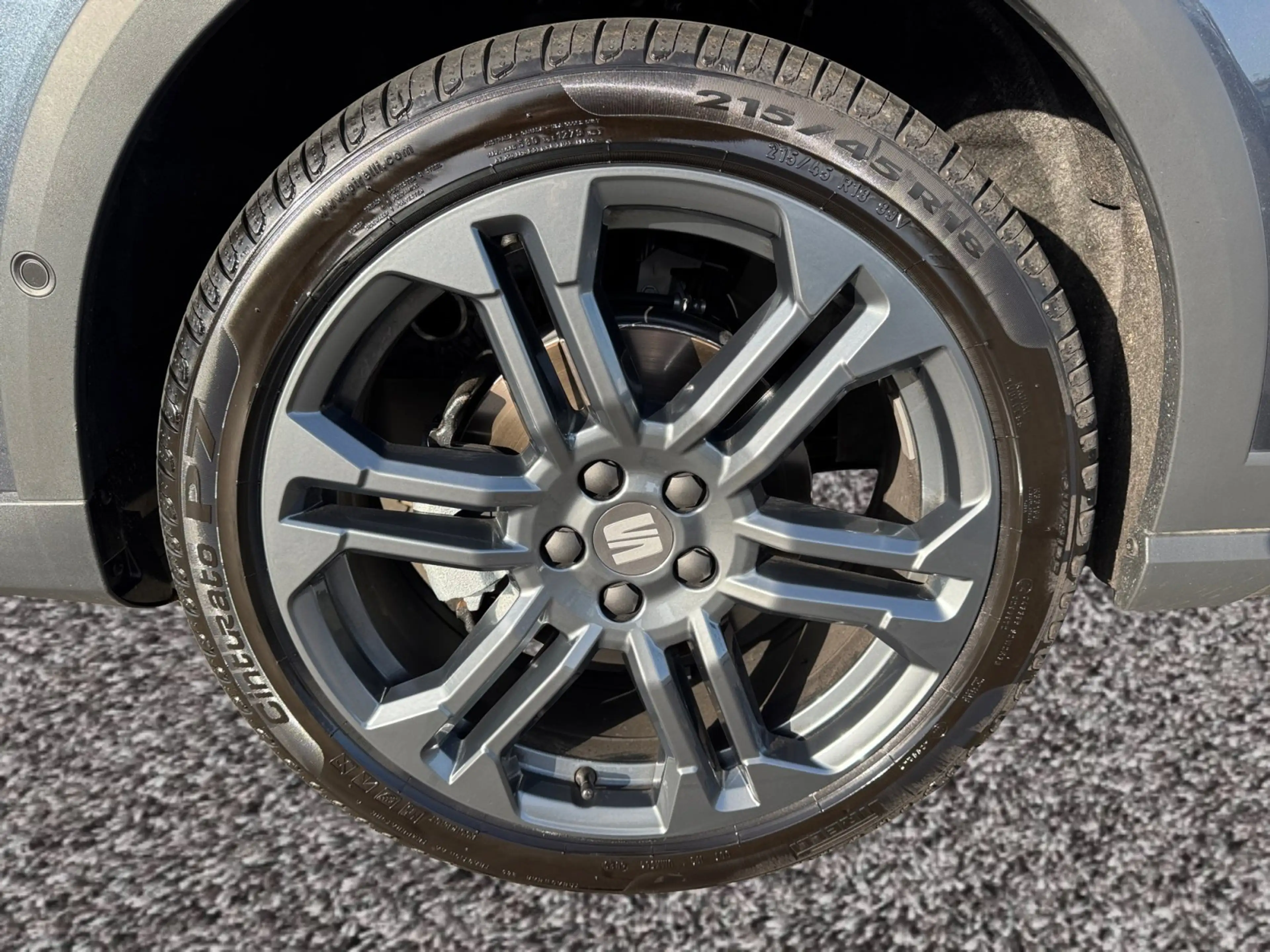 SEAT Arona FR TSI DSG|NEUESMODELL!!|AHK|NAVI|ACC| — photo 8