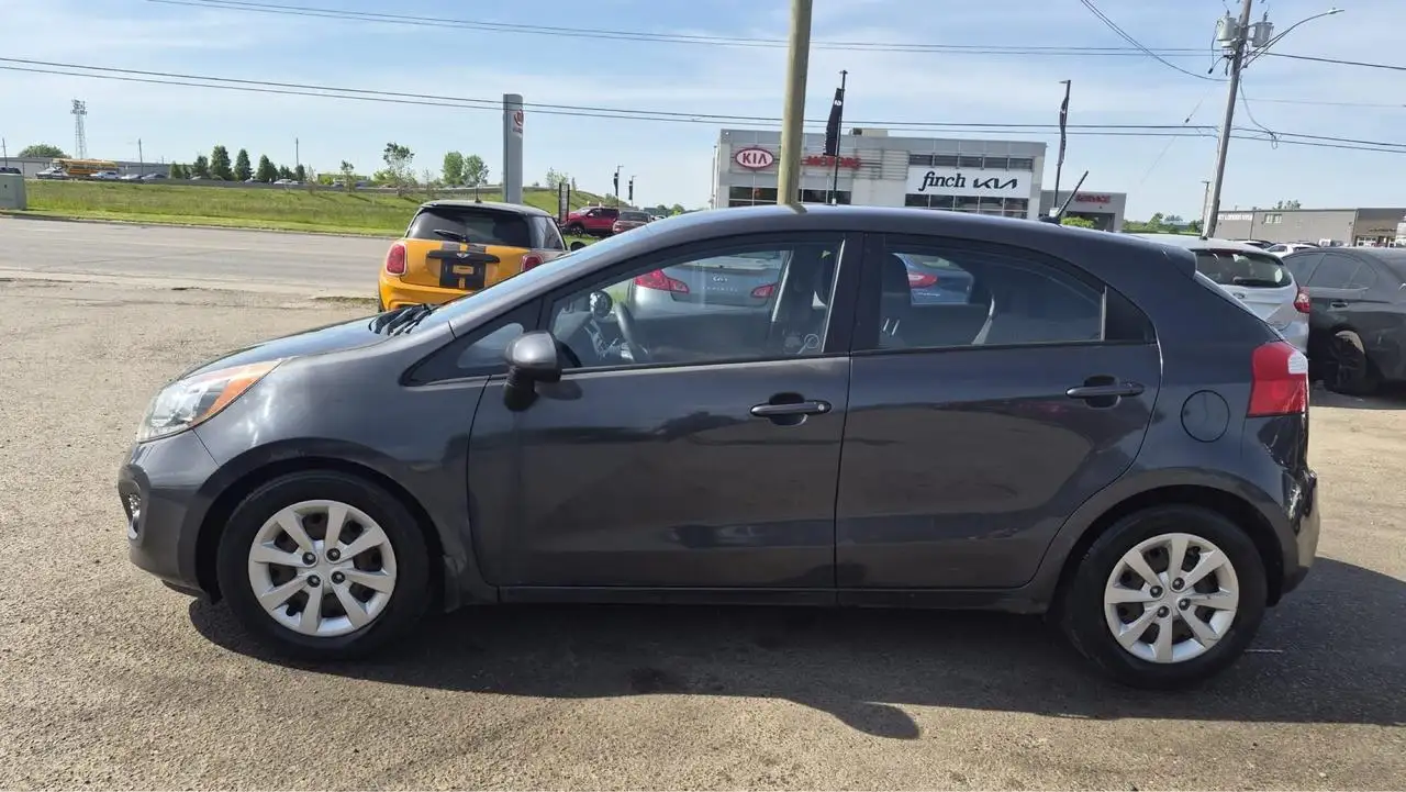 Kia Rio снимка Kia Rio