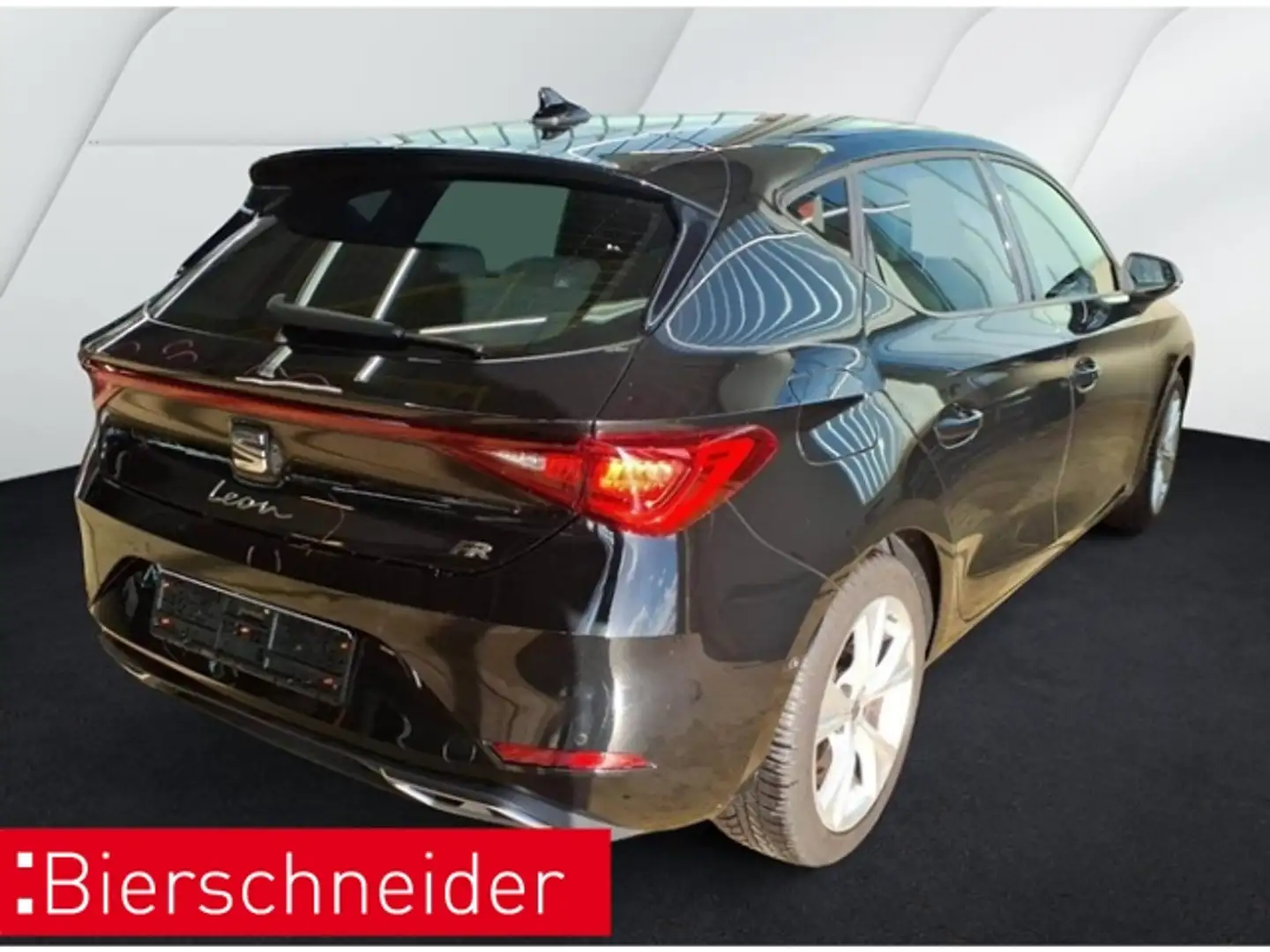 SEAT Leon 1.5 eTSI DSG FR NAVI REAR VIEW SHZ Schwarz - 2