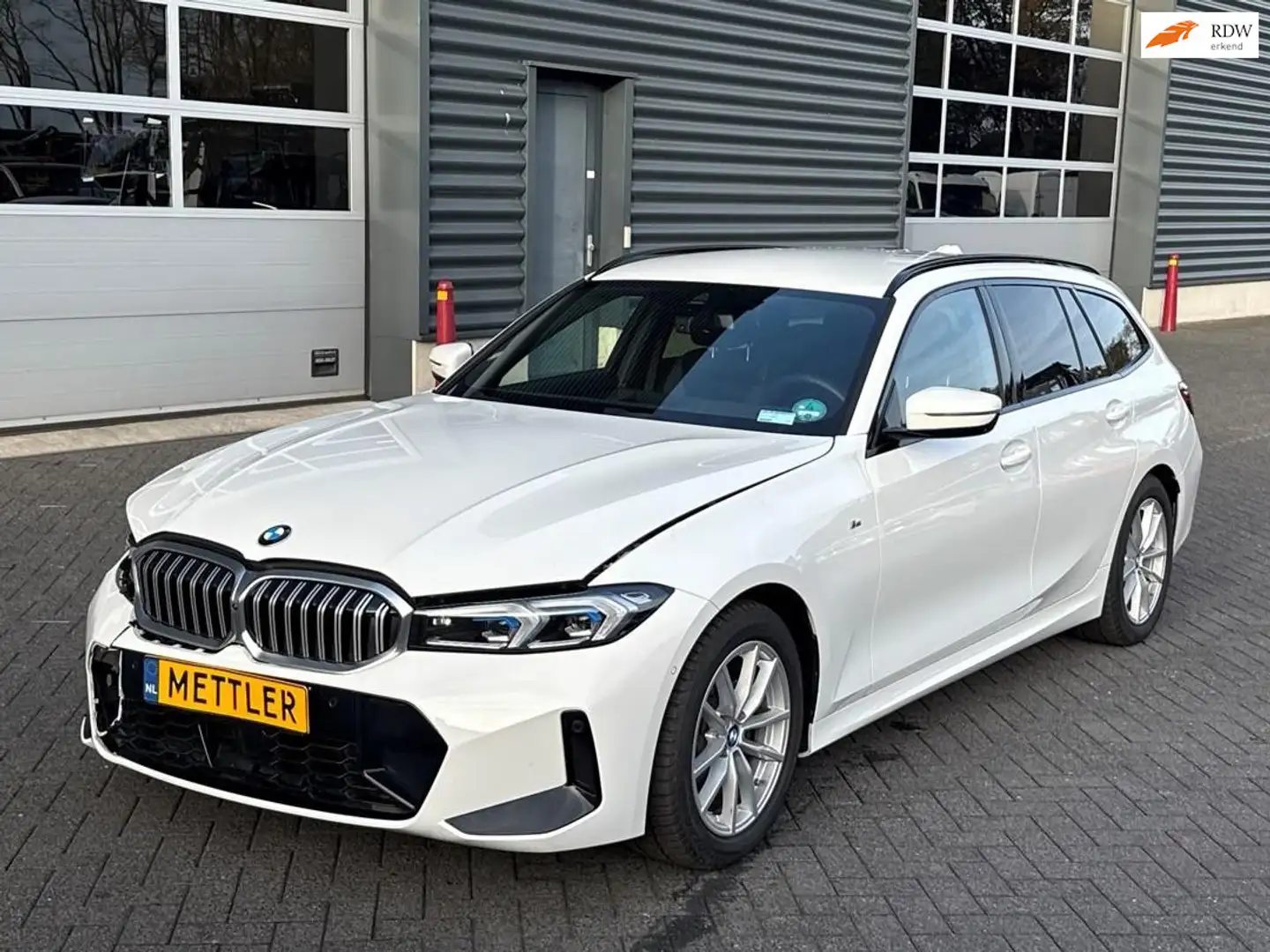 BMW 320 3-serie Touring 320i, M-sportpakket, navigatie, 36 Blanc - 1