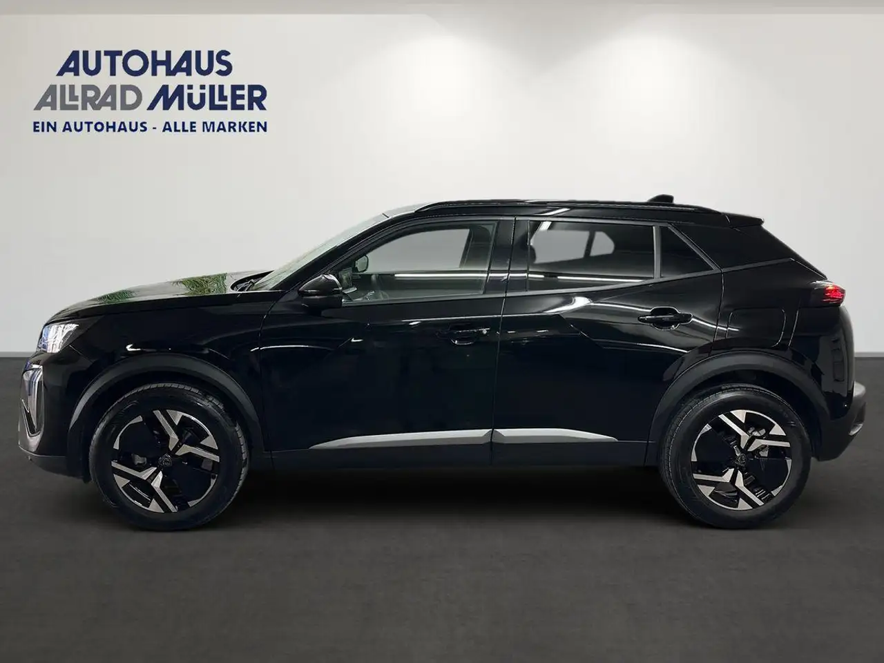 Peugeot 2008 Allure 1.2 PT 130 Automatik+ SHZ+360°CAM+ACC 27