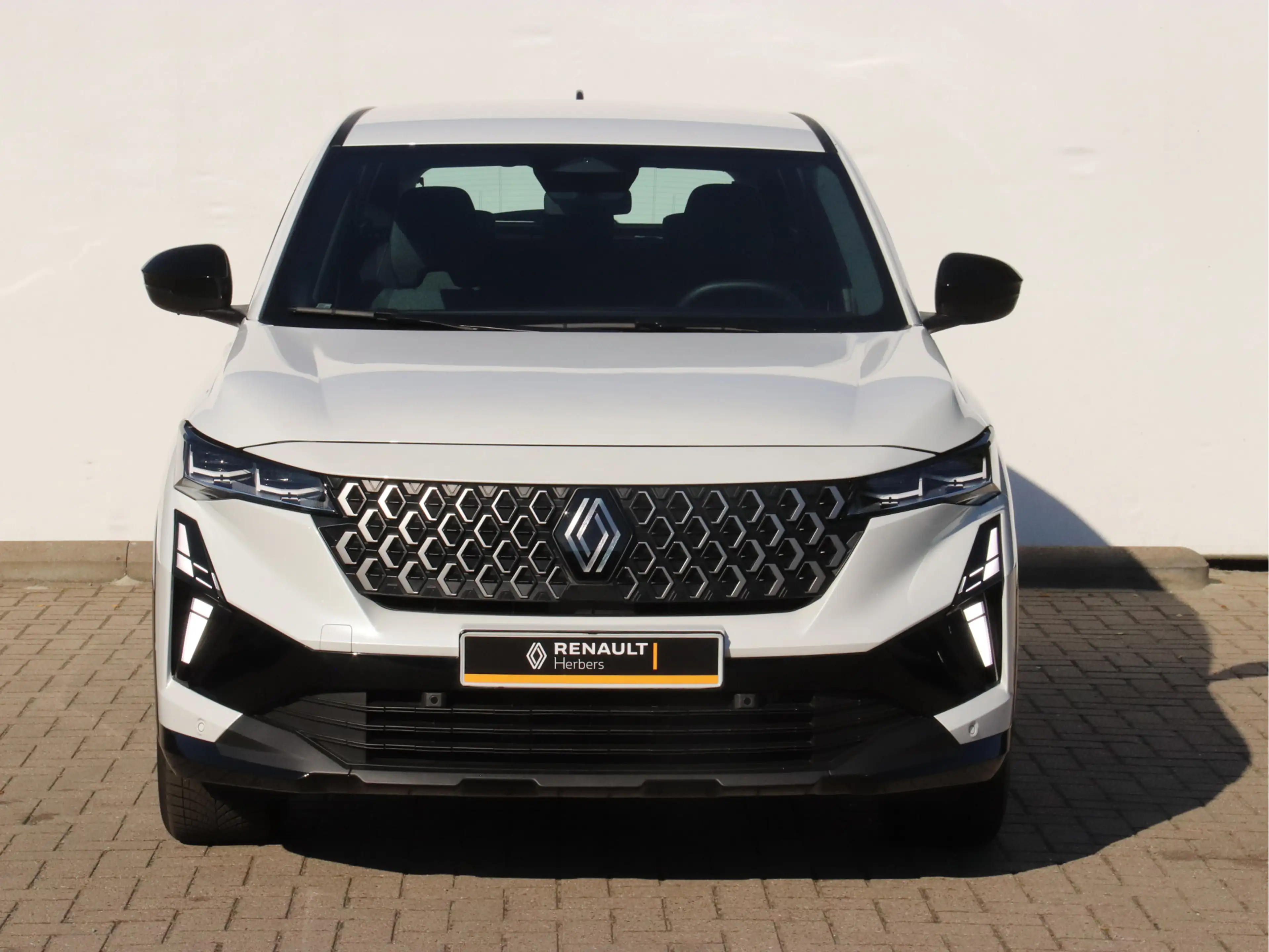 Renault Austral 1.2 E-Tech full hybrid 200 evolution NIEUW MODEL / — photo 2