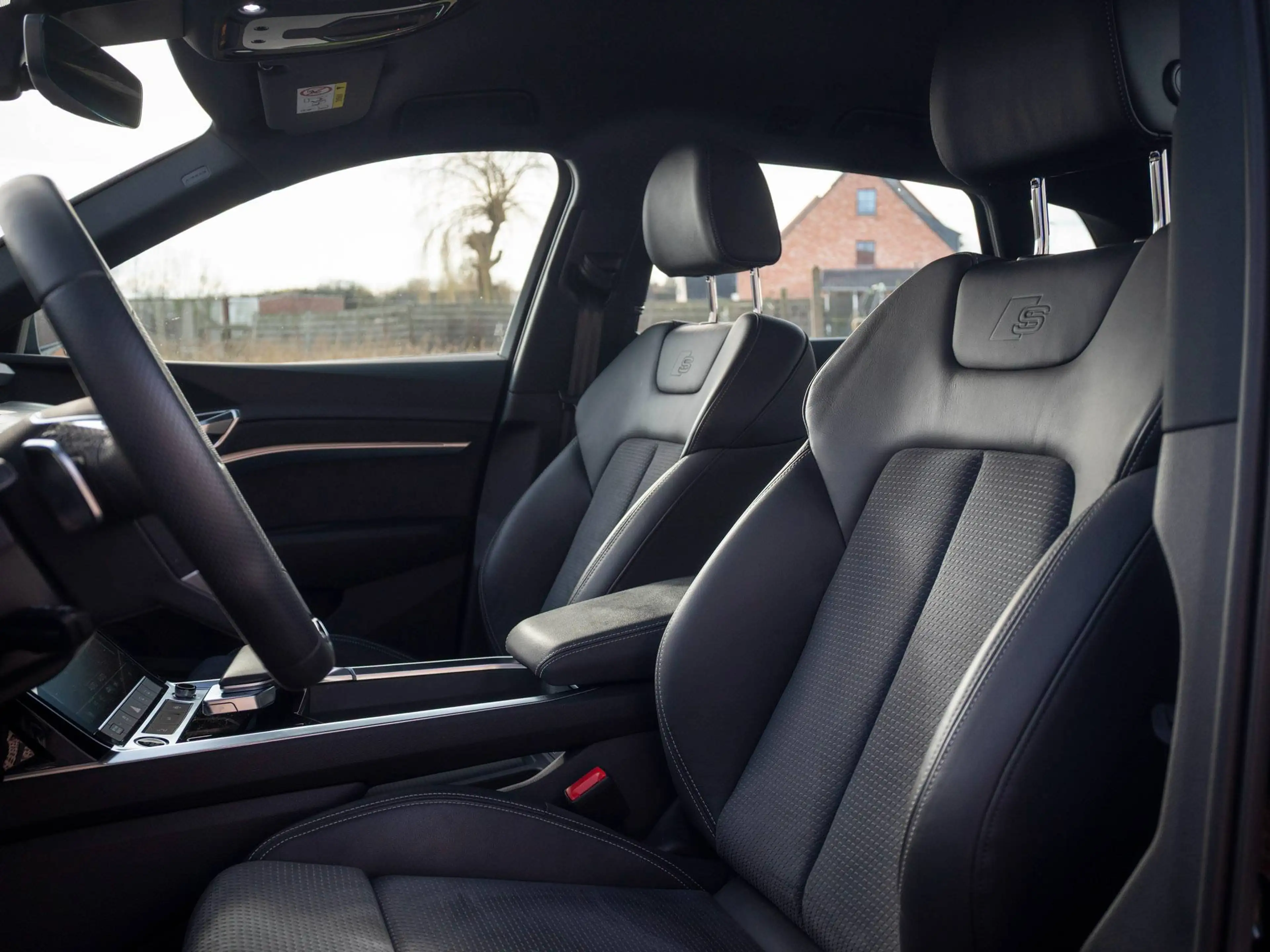 Audi Q8 e-tron 50 quattro S line | Pack Assistance Plus | Head-Up — photo 9