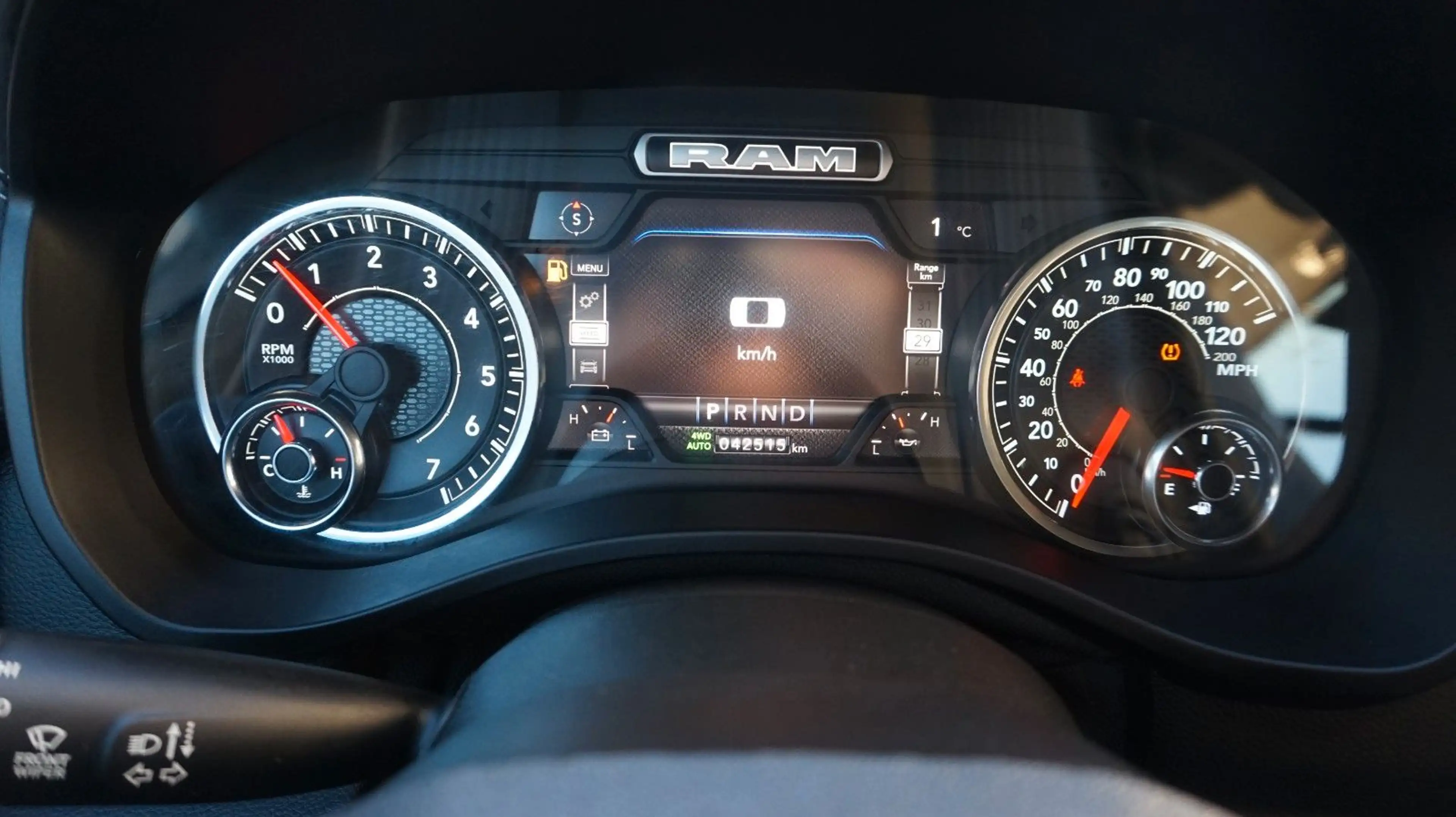 Dodge RAM 1500 HEMI V8eTorque*Crew-Cab*hoch-breit*AHK* — photo 15