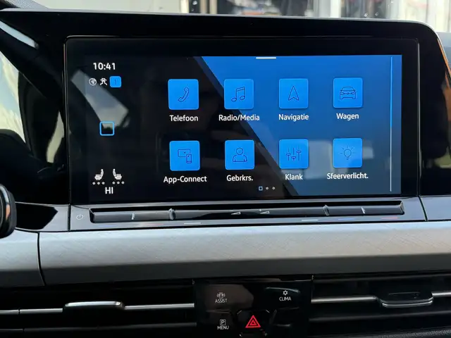Volkswagen Golf view 20