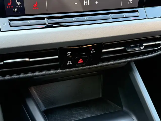 Volkswagen Golf view 24