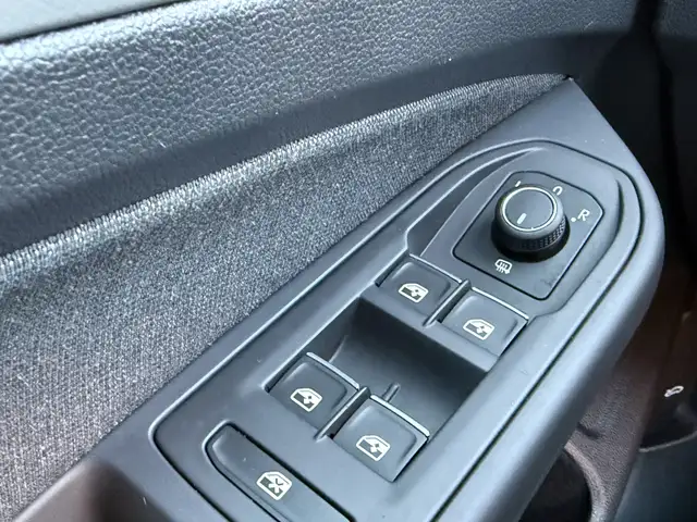Volkswagen Golf view 7