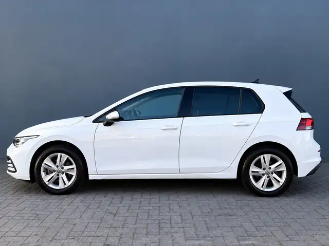 Volkswagen Golf view 6