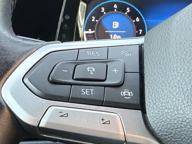Volkswagen Golf view 10