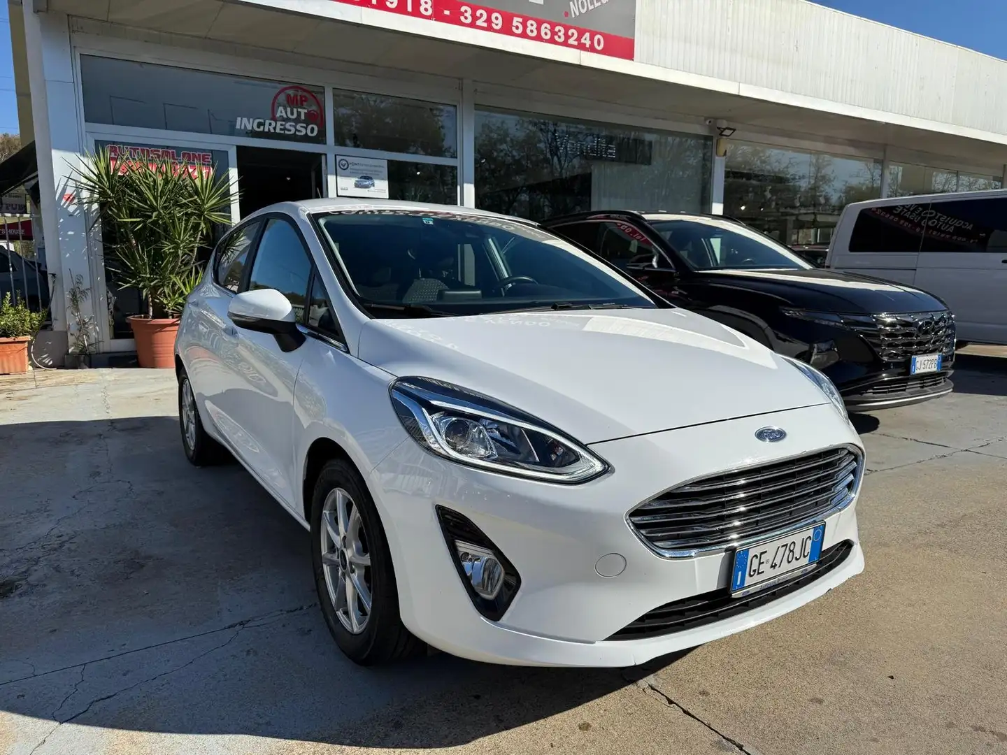 Ford Fiesta Fiesta VII 2017 5p 5p 1.1 Titanium Gpl s Bianco - 2