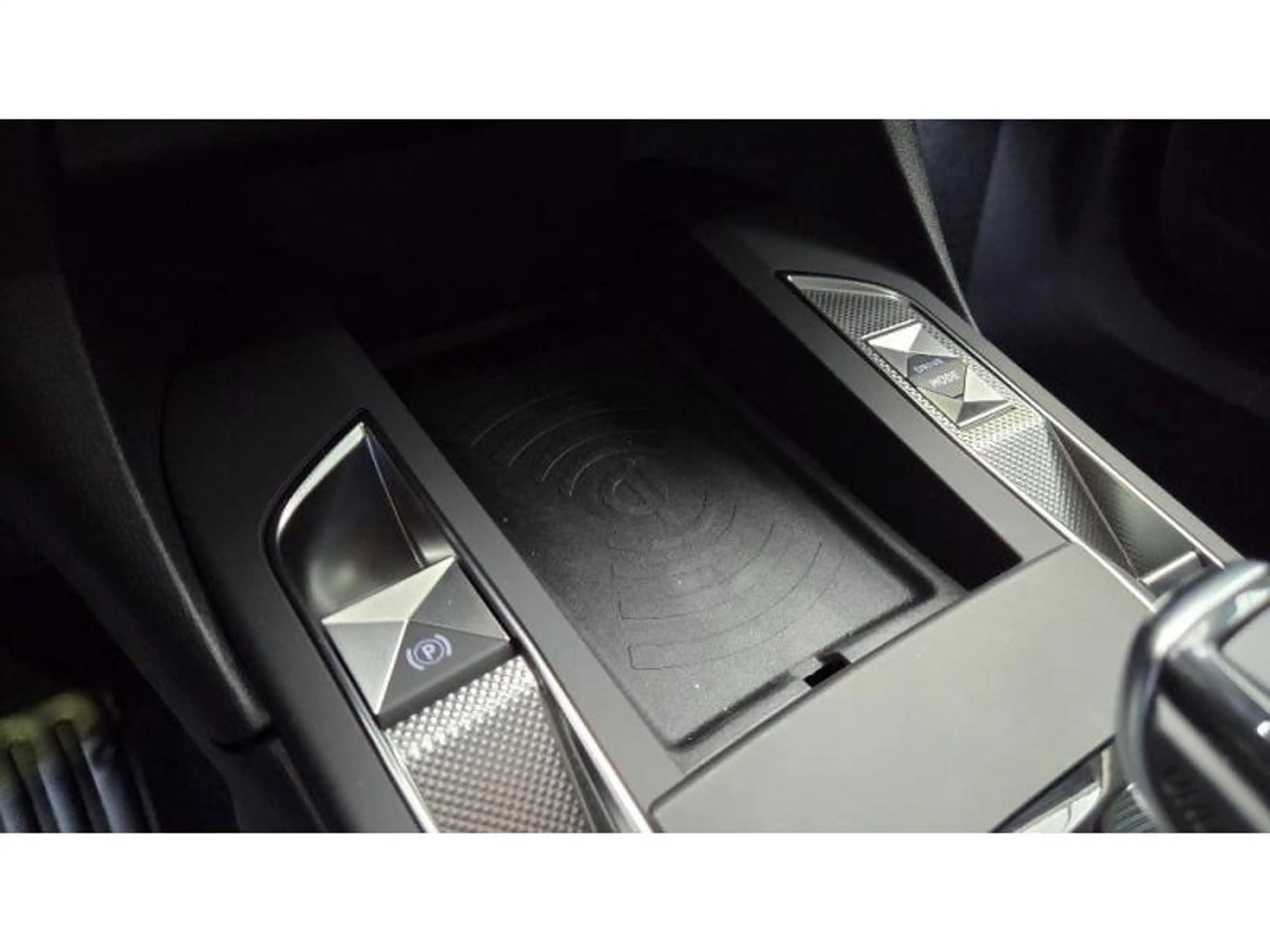 DS Automobiles DS 3 Performance Line — photo 6
