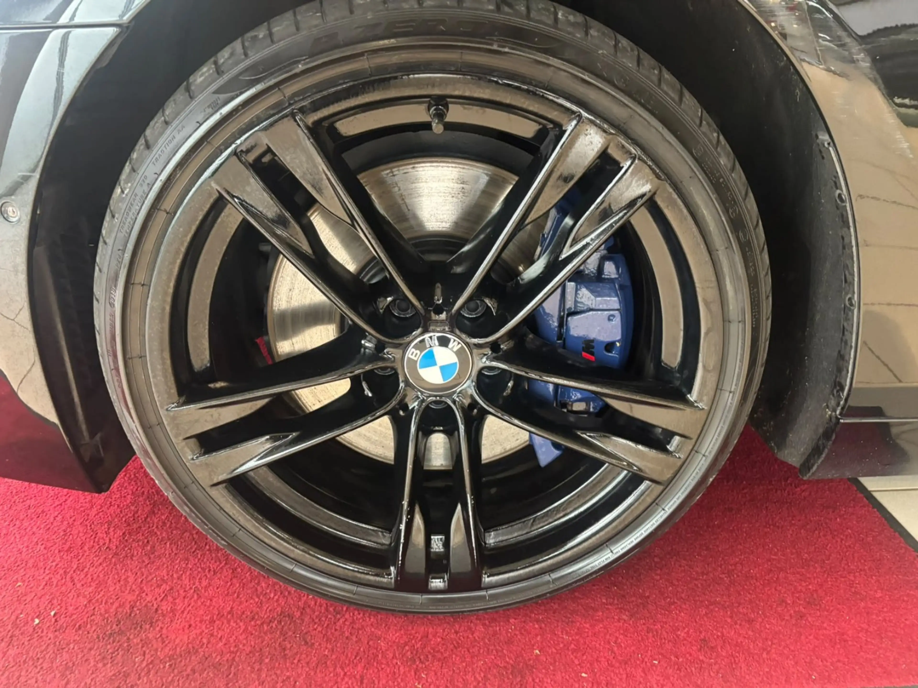 BMW 650 i xDrive M-Paket*HUD/PANO/H&K* — photo 9