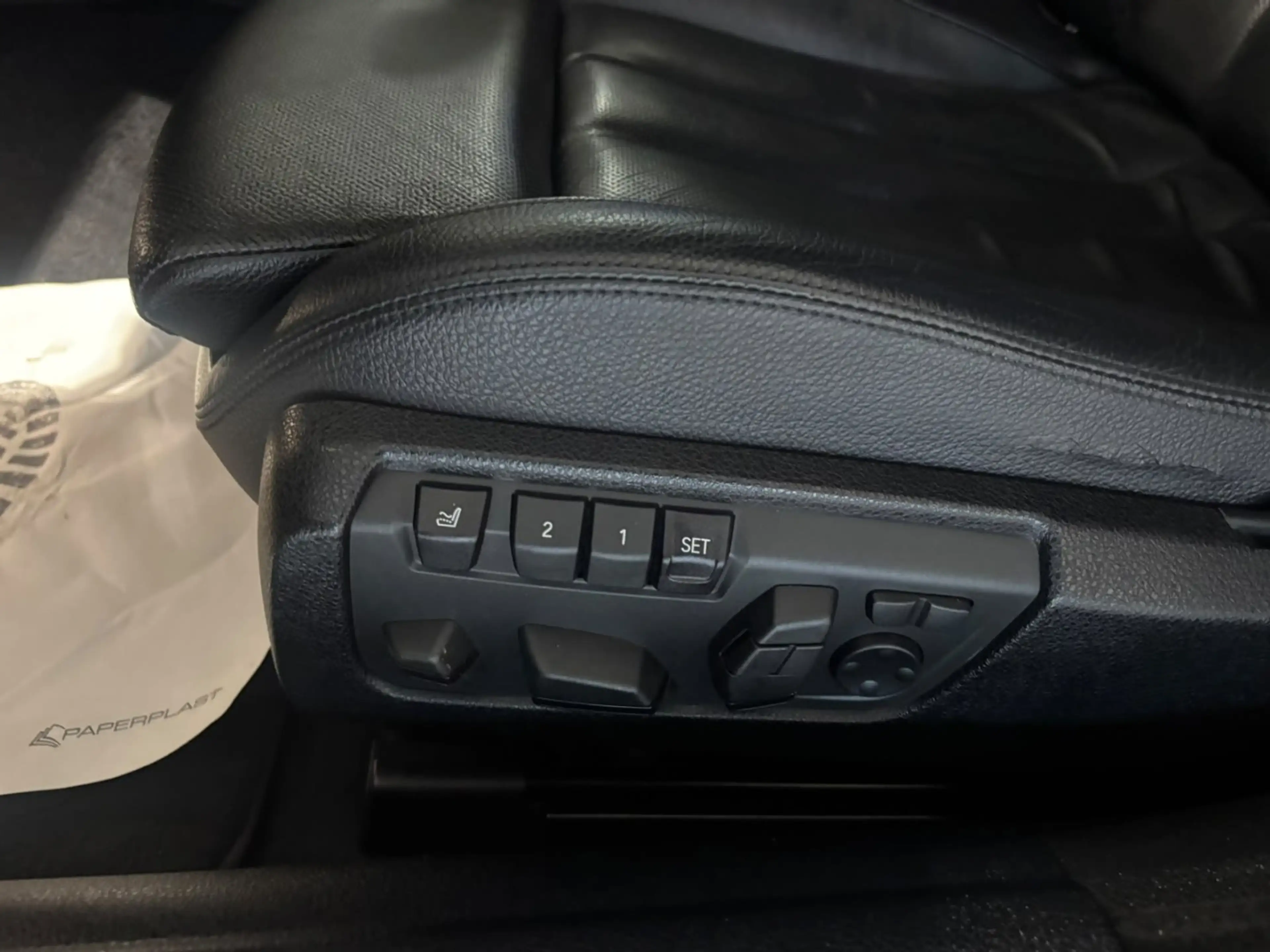 BMW 650 i xDrive M-Paket*HUD/PANO/H&K* — photo 15