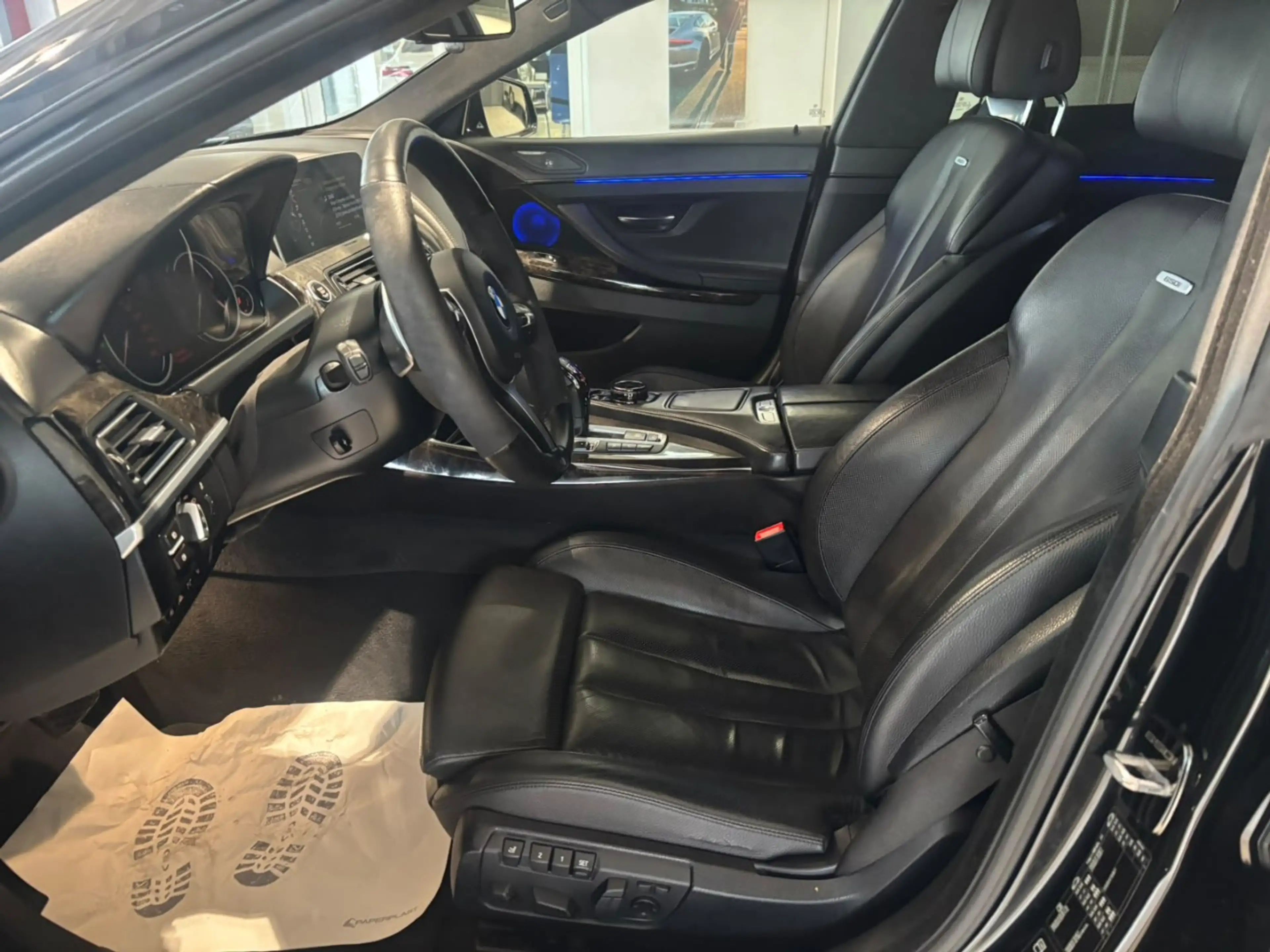 BMW 650 i xDrive M-Paket*HUD/PANO/H&K* — photo 10