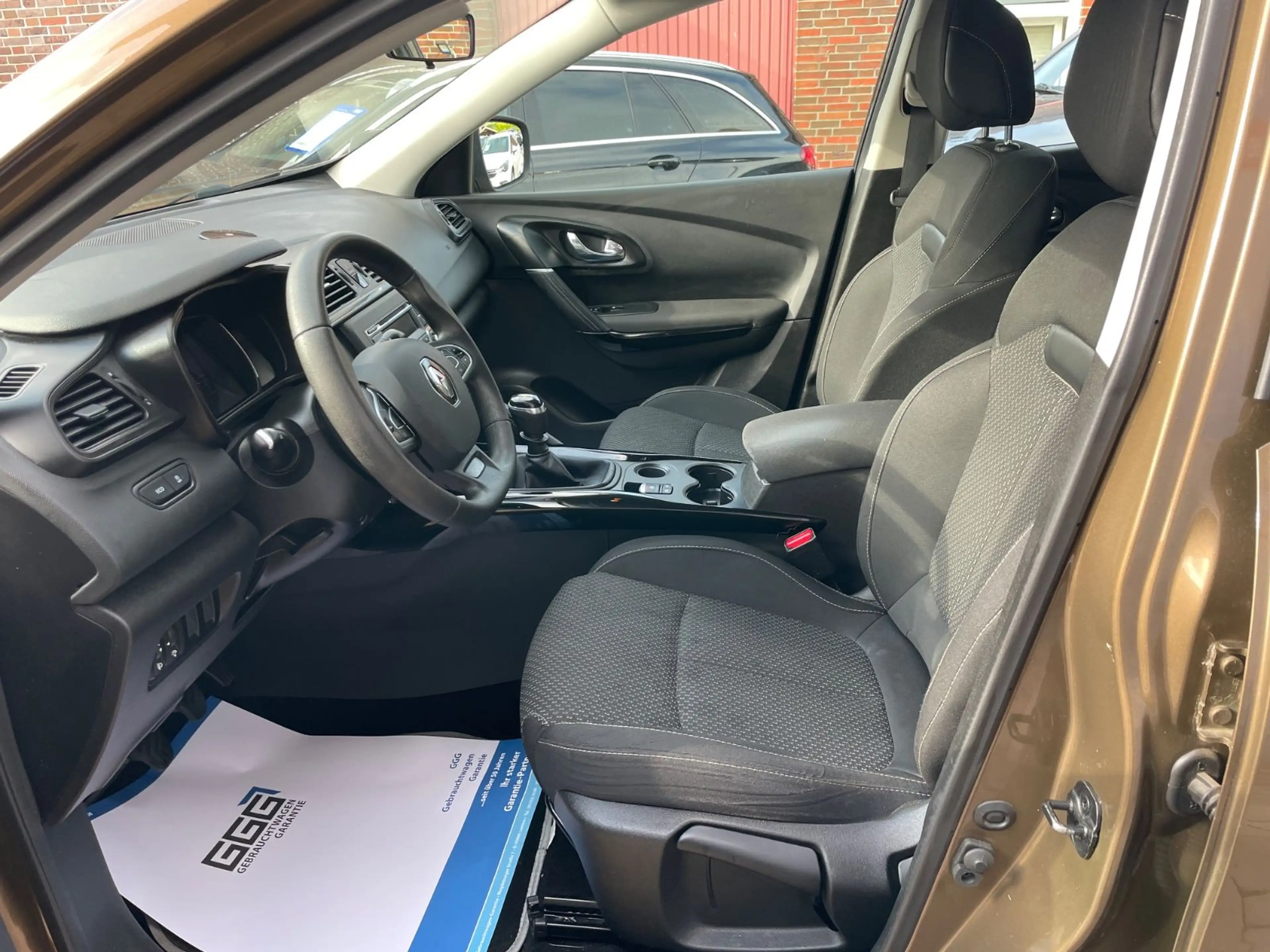 Renault Kadjar Life aus 1.Hand TÜV-AU 05-2027 — photo 5