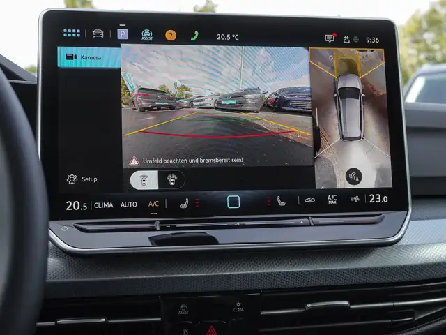Volkswagen Golf view 13