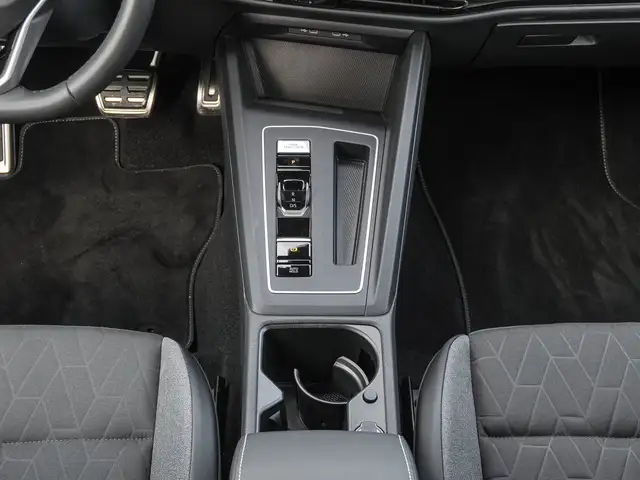 Volkswagen Golf view 14