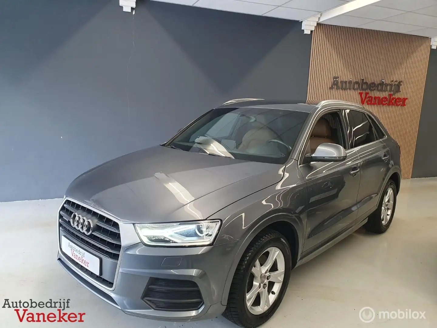 Audi Q3 2.0 TFSI Quattro ProLine+|Elektr achterklep|Trekha Grijs - 2