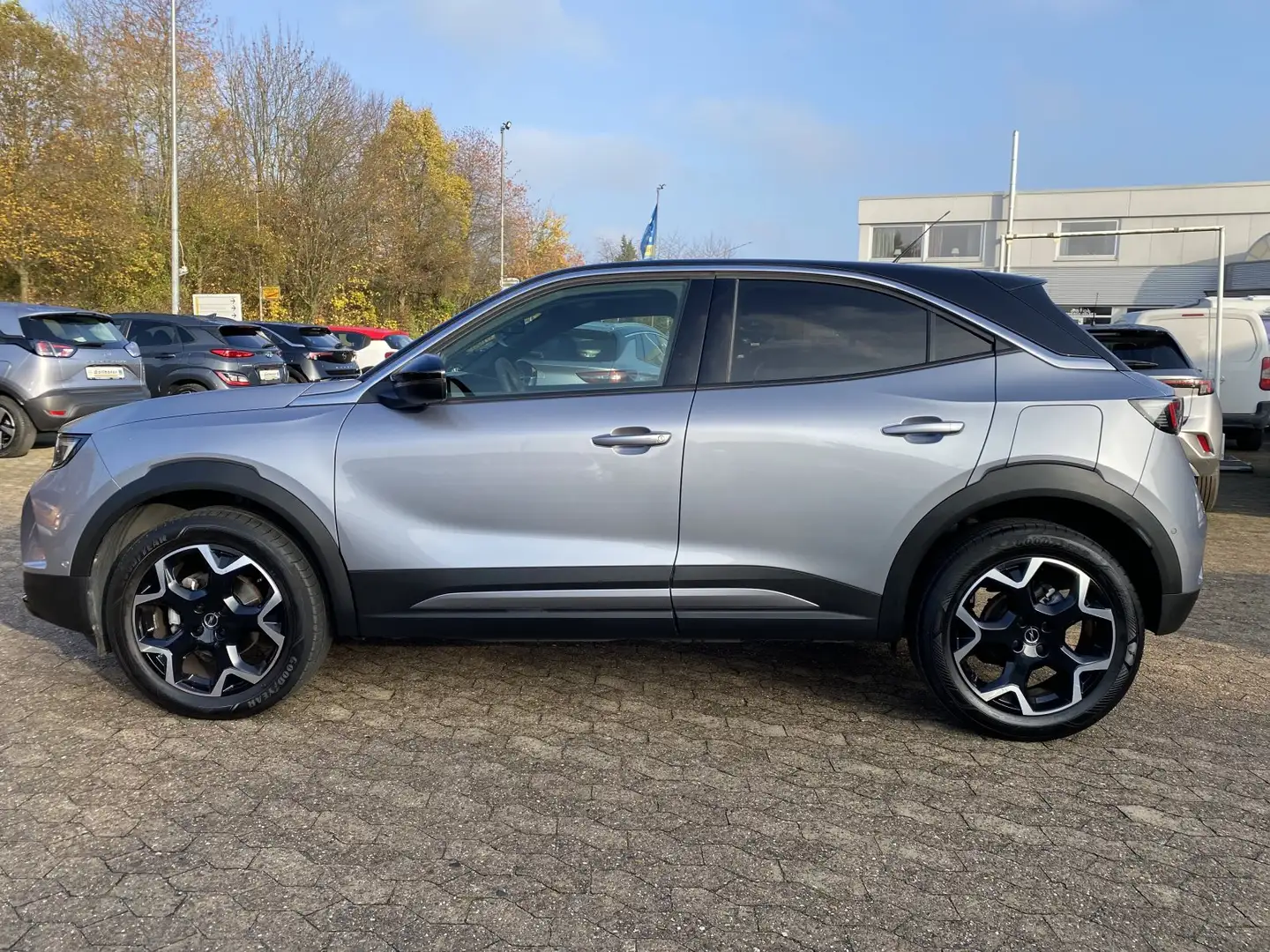 Opel Mokka Mokka 1.2 AT8/NAVI/SHZ+LHZ/PDC V+H+CAM Grau - 2