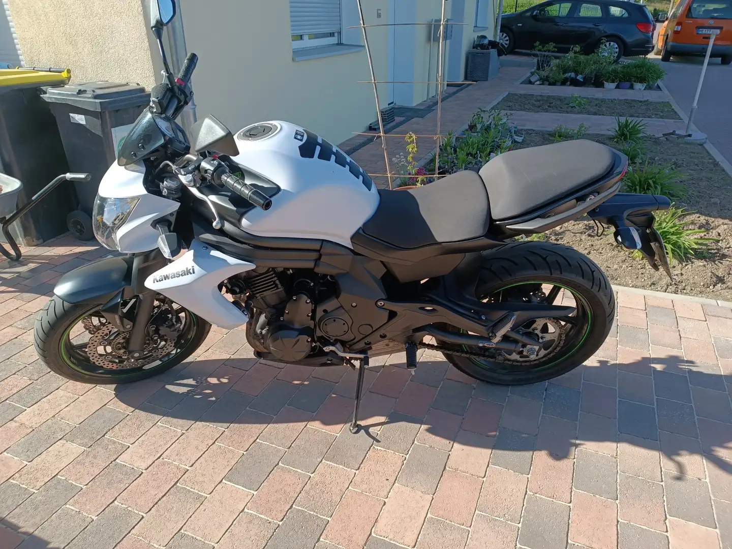 Kawasaki ER - 6 N Blanc - 2