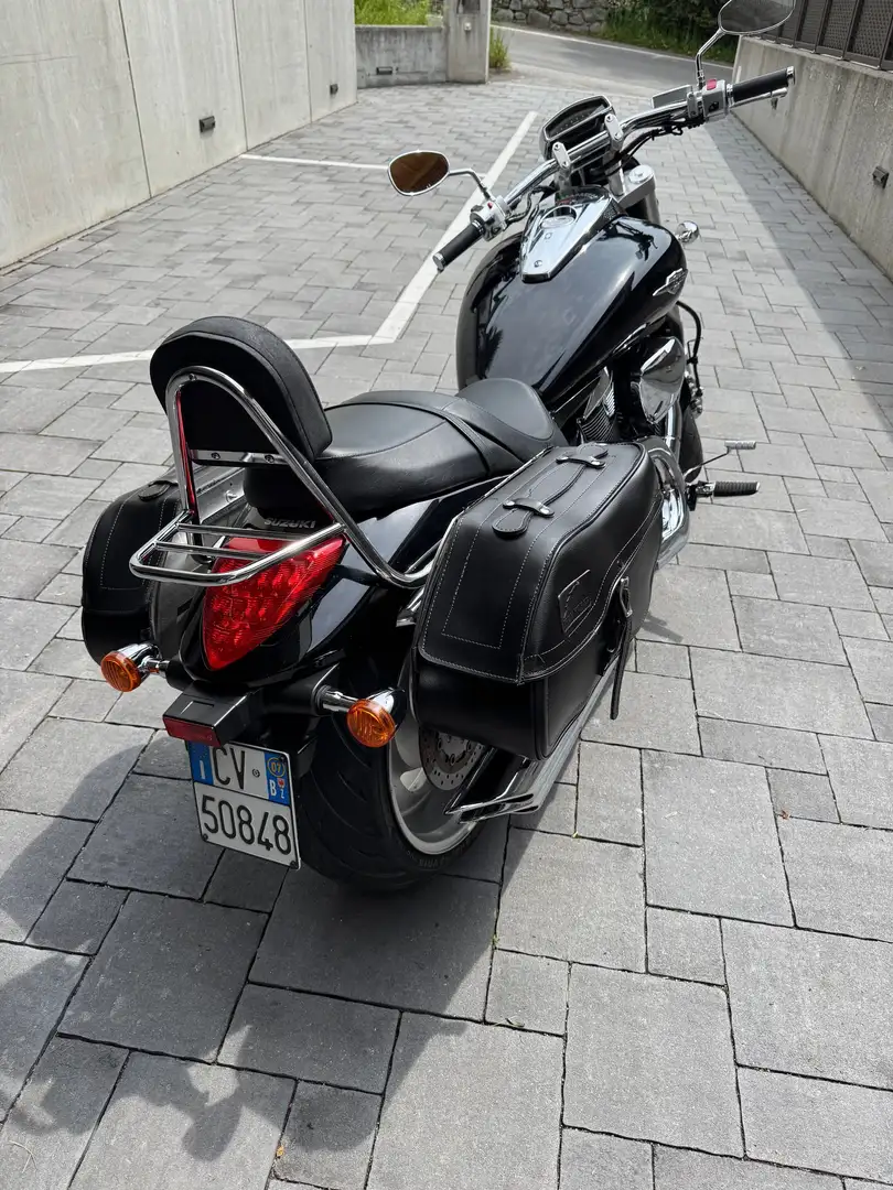 Suzuki VZR 1800 Zwart - 2