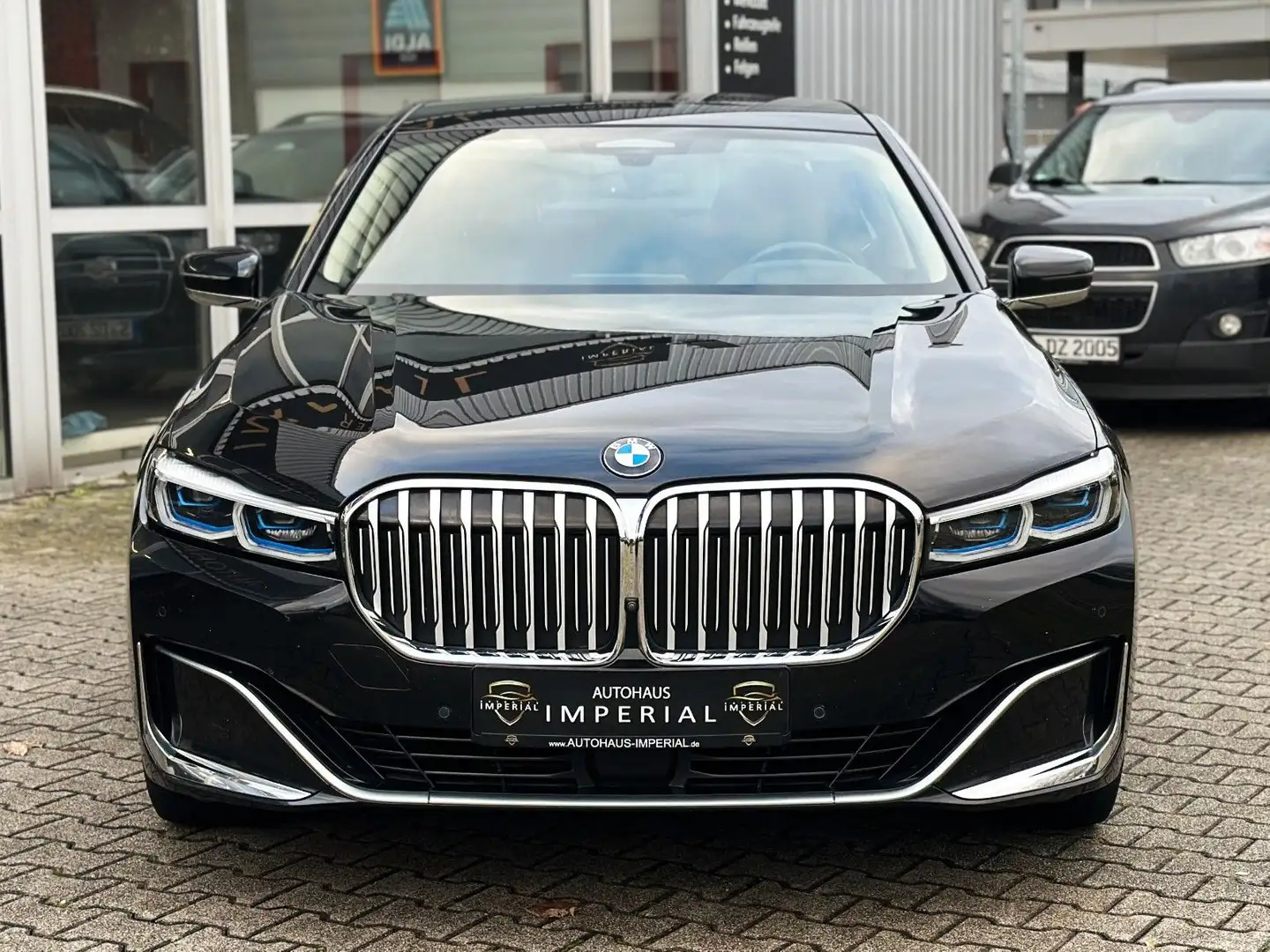 BMW 730 dxDr LCI SITZBELÜF+HUD+ACC+360+LASER+FernPark Czarny - 2