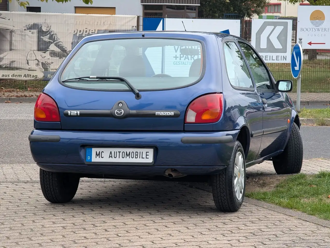 Mazda 121 1.3 Comfort*SERVO*BLUETOOTH*USB !!, foto 12