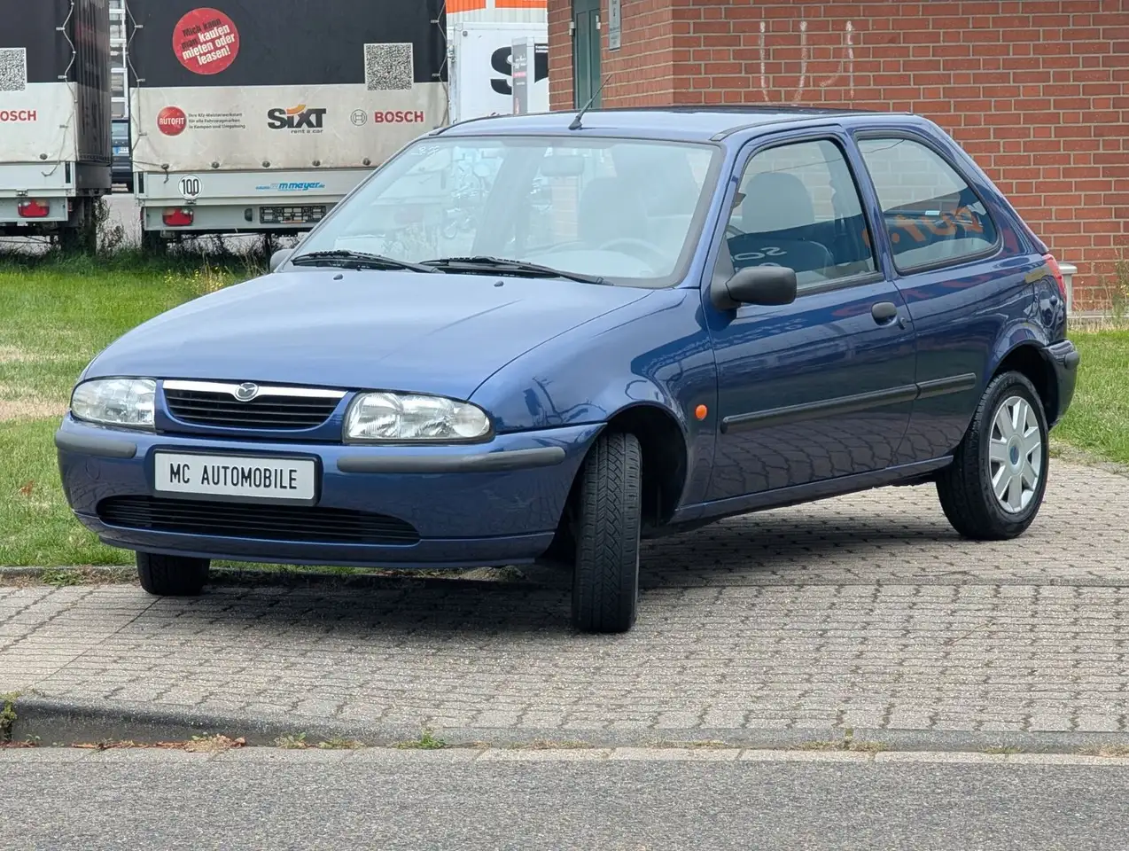Mazda 121 1.3 Comfort*SERVO*BLUETOOTH*USB !!, foto 5
