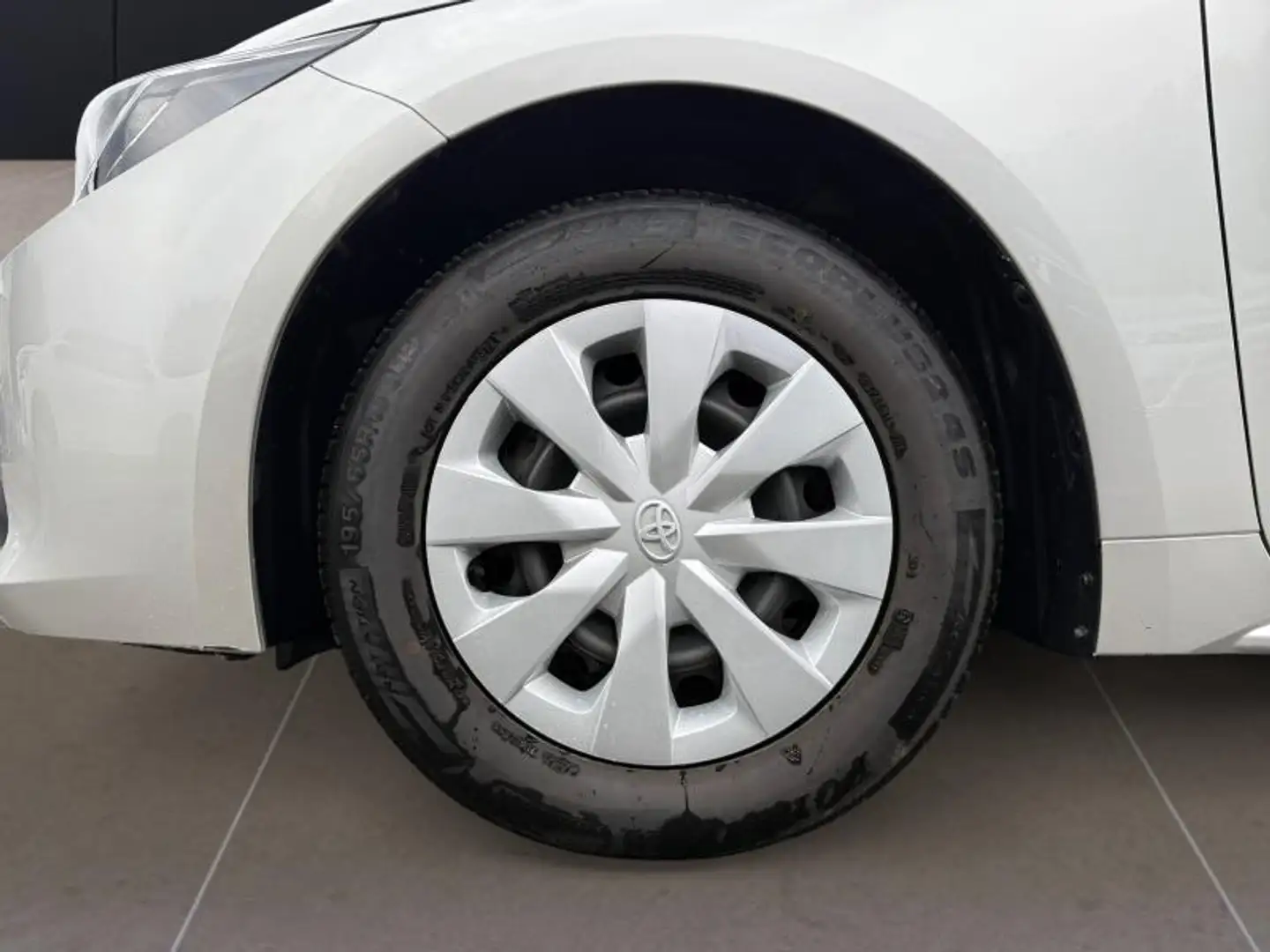 Toyota Corolla Corolla Gris - 2