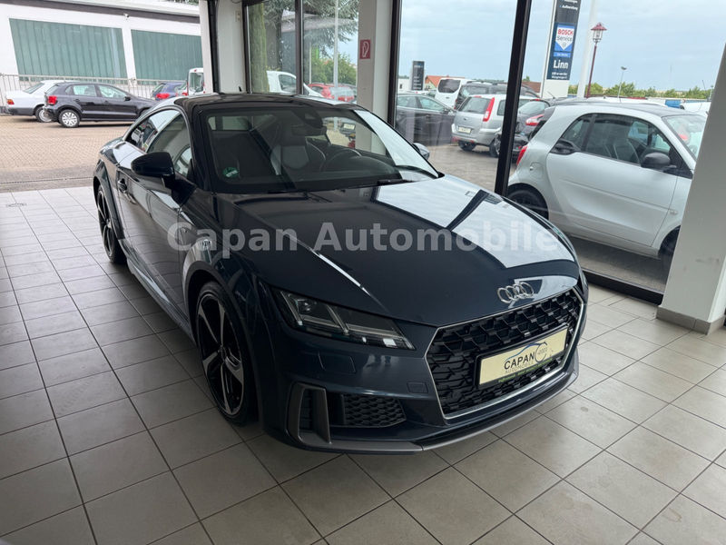 Audi TT Coupe 40 TFSI S-Line/Automatik/Alcantara