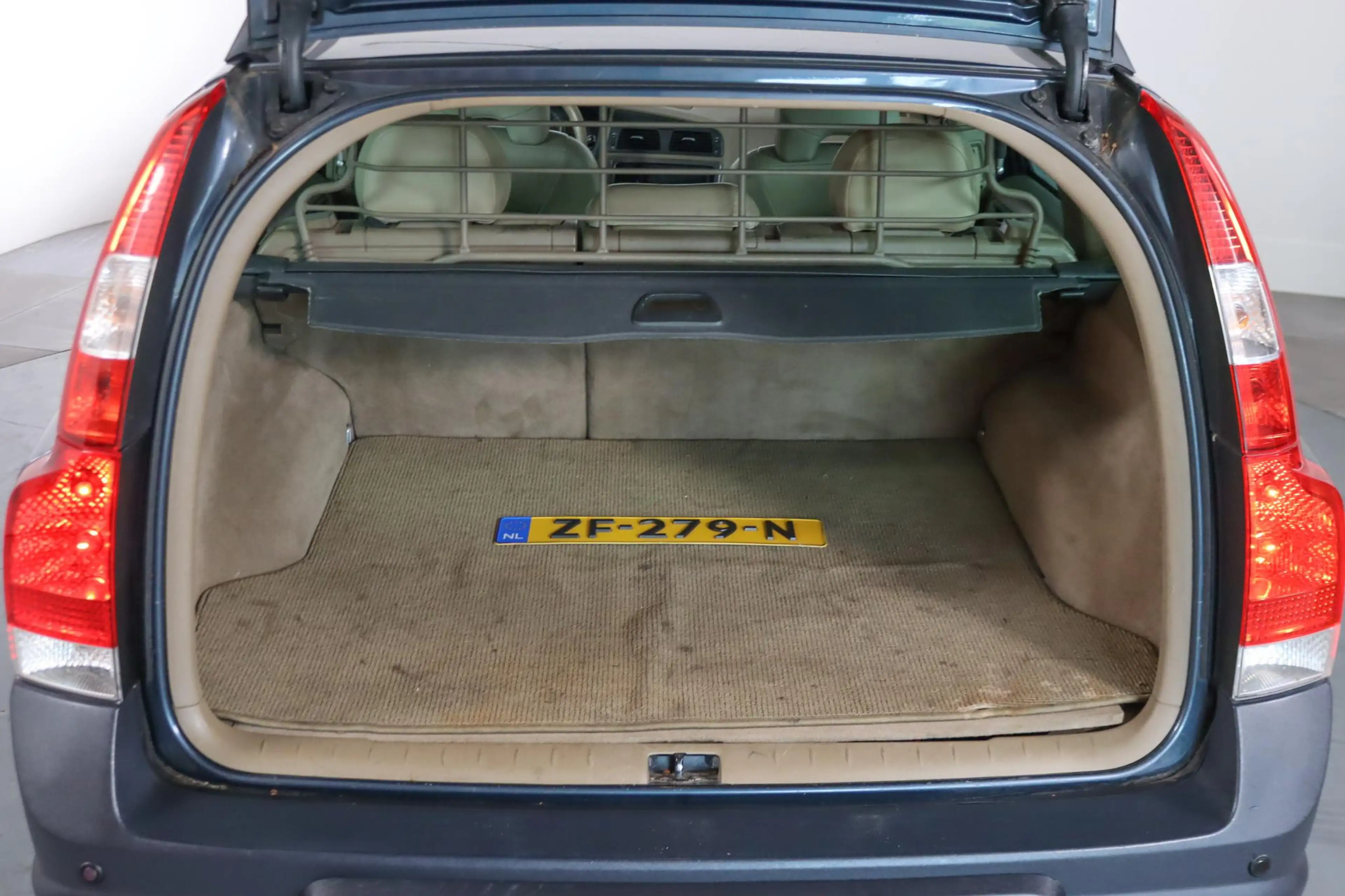 Volvo XC70 2.5 T Xenon, Schuifdak, Cruise Control, Trekhaak, — photo 48