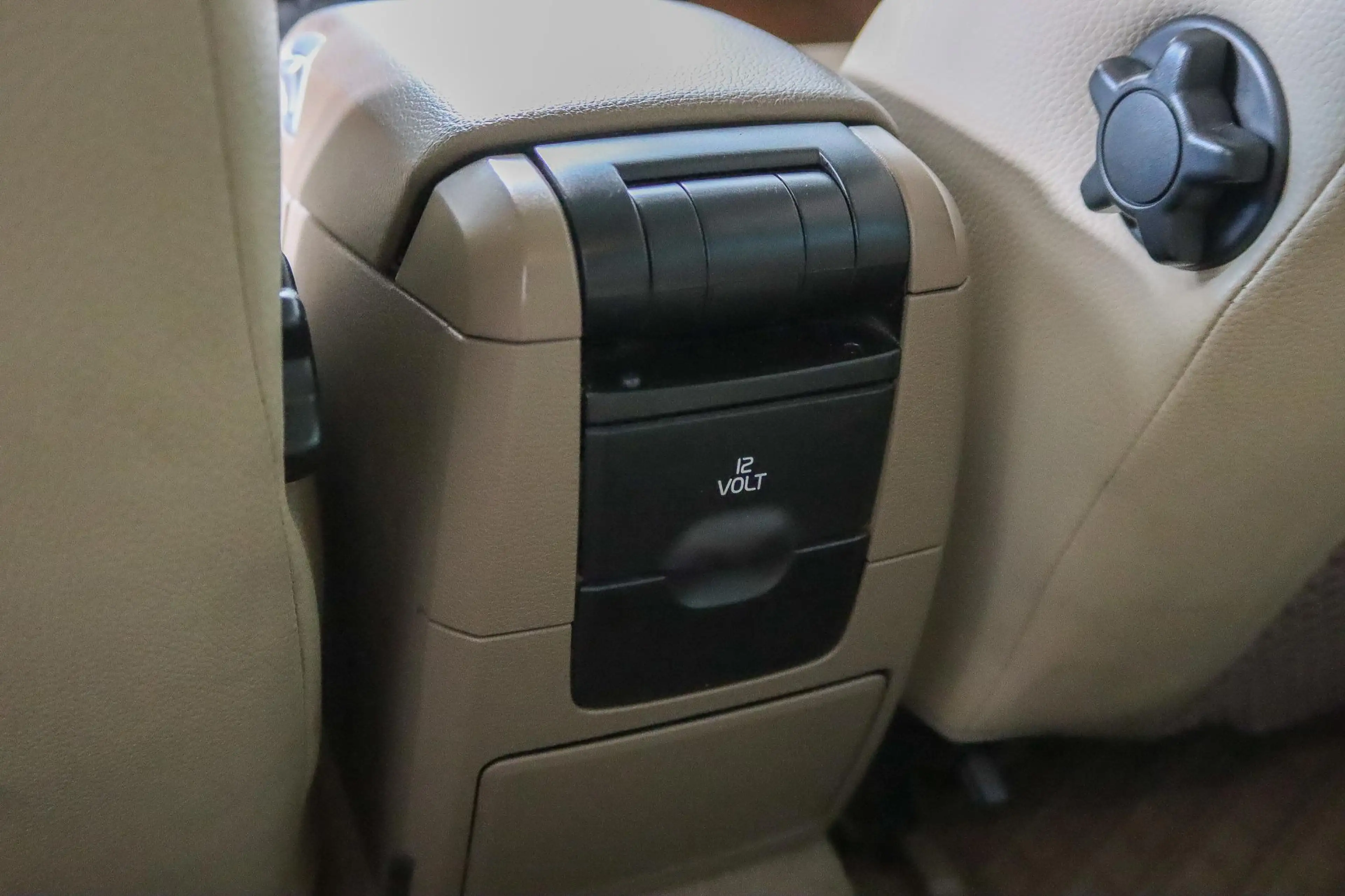 Volvo XC70 2.5 T Xenon, Schuifdak, Cruise Control, Trekhaak, — photo 44