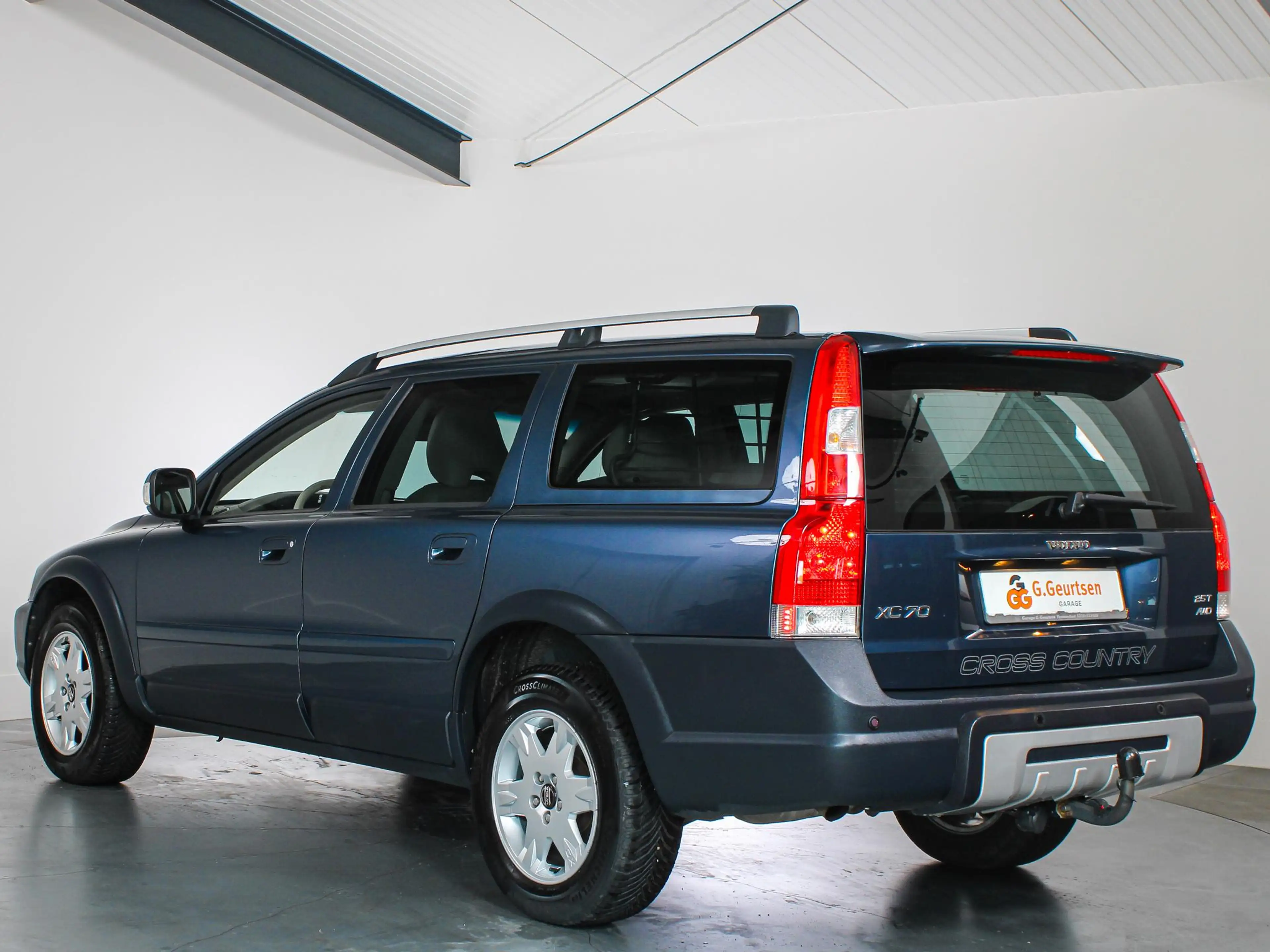 Volvo XC70 2.5 T Xenon, Schuifdak, Cruise Control, Trekhaak, — photo 50