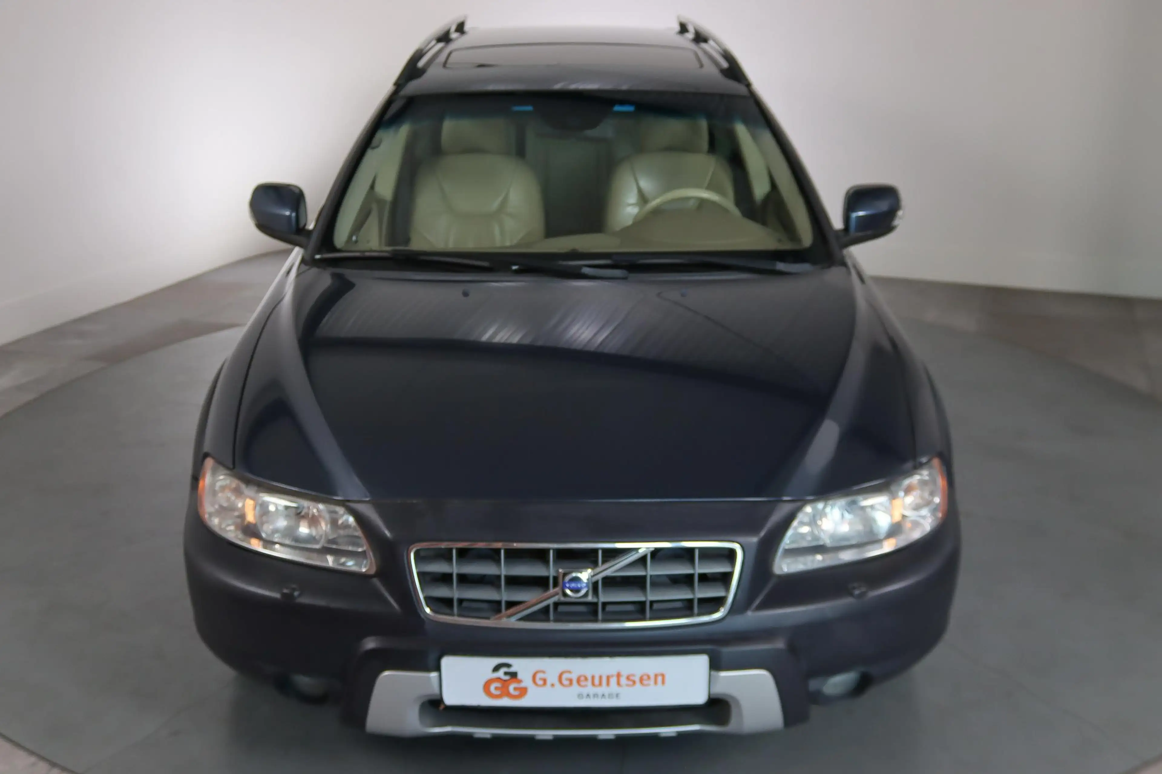 Volvo XC70 2.5 T Xenon, Schuifdak, Cruise Control, Trekhaak, — photo 11
