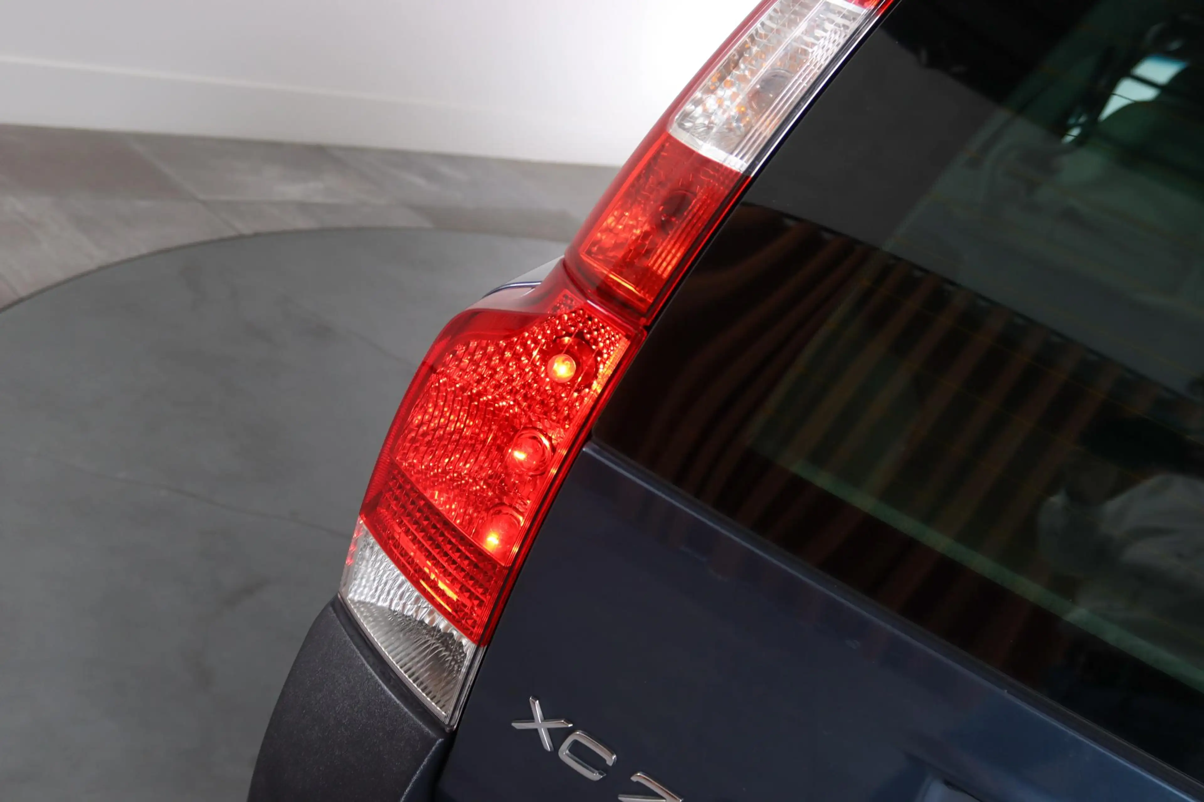 Volvo XC70 2.5 T Xenon, Schuifdak, Cruise Control, Trekhaak, — photo 13