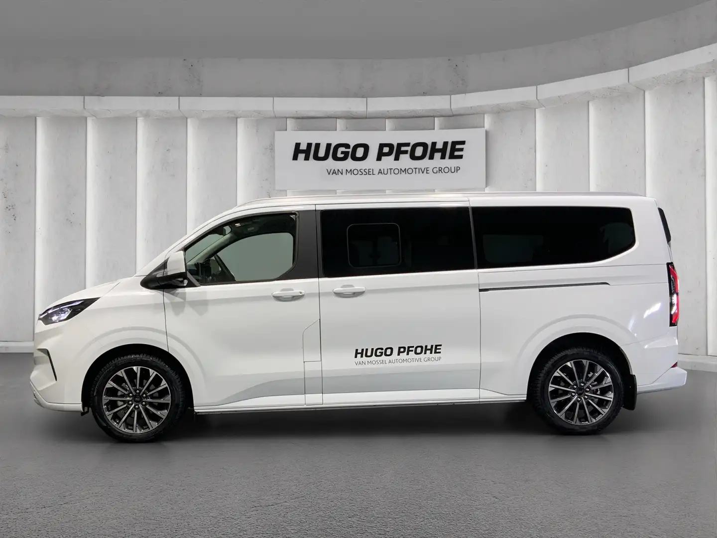 Ford Tourneo Custom Titanium X EcoBlue | AHK | StHz | Pano | B&O | ACC Weiß - 2