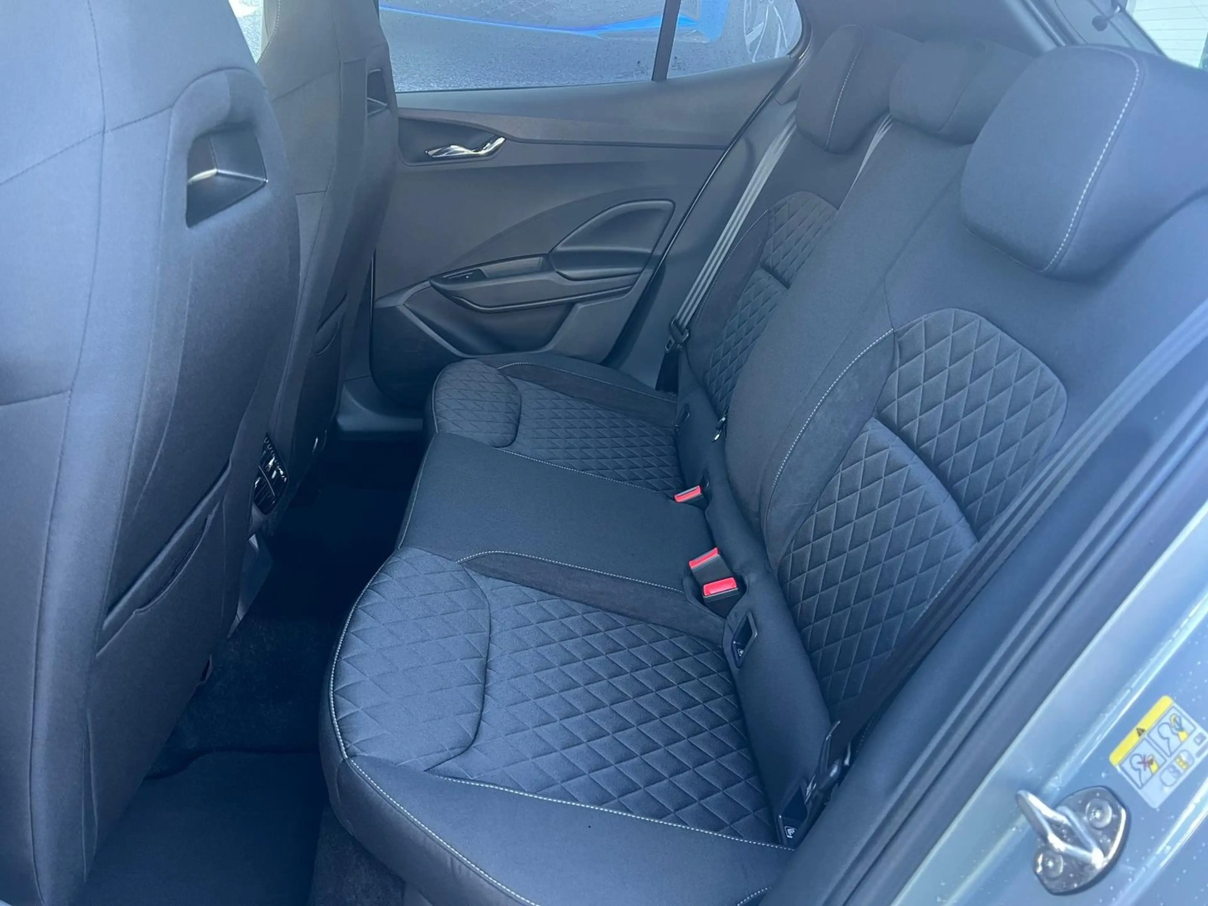 Skoda Fabia Monte Carlo TSI — photo 15
