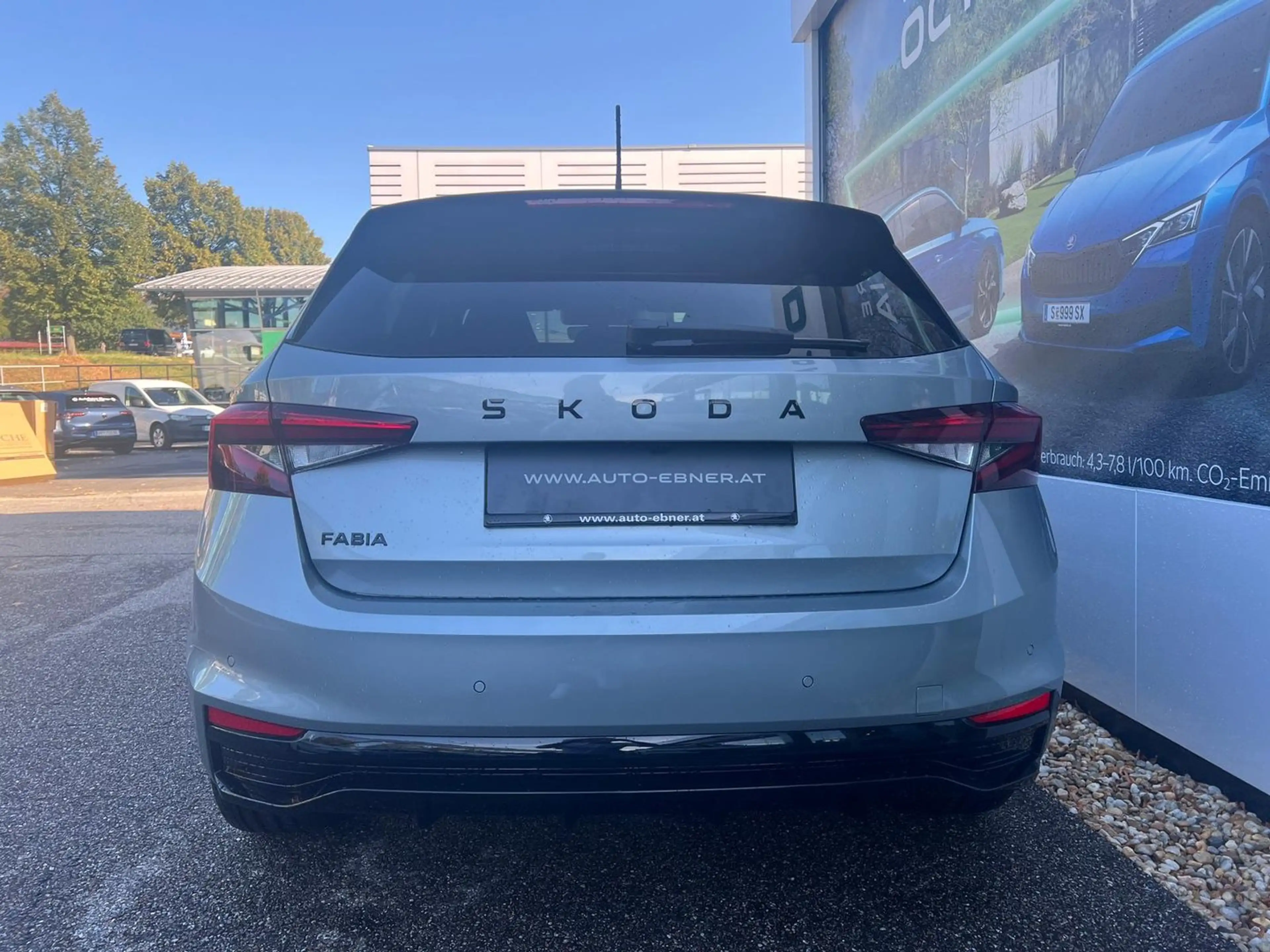 Skoda Fabia Monte Carlo TSI — photo 6