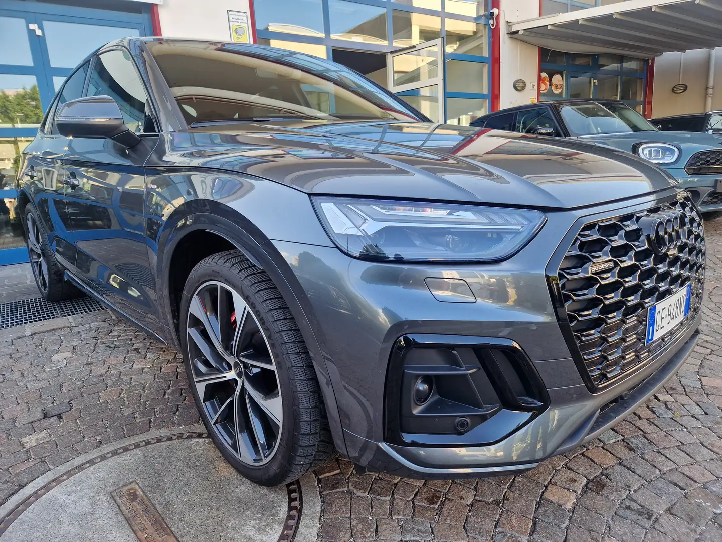 Audi Q5 SPB 50TDI 286Cv quattro S line+Tipt Matrix AirSusp Gris - 2