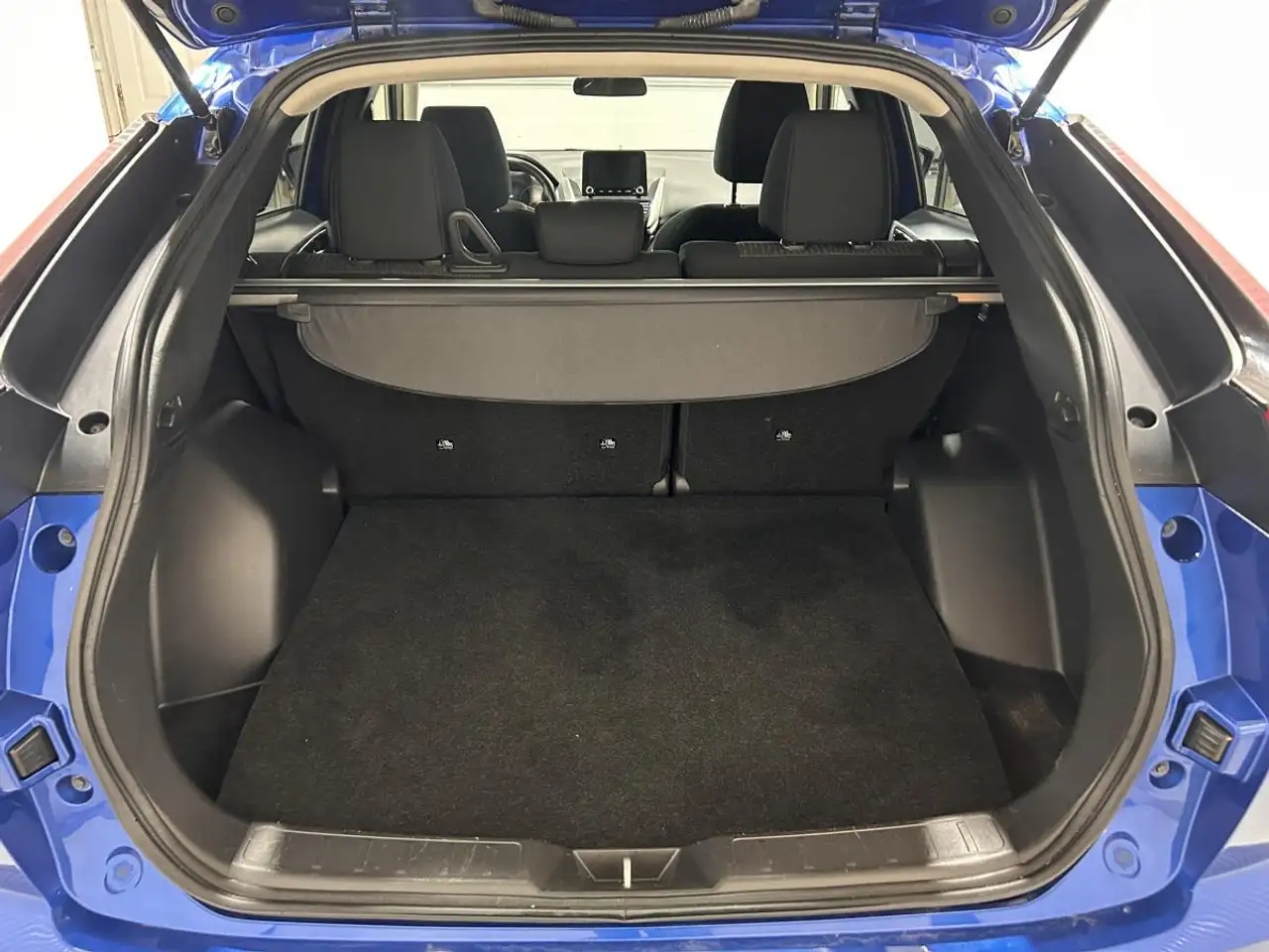 Mitsubishi Eclipse Cross снимка Mitsubishi Eclipse Cross