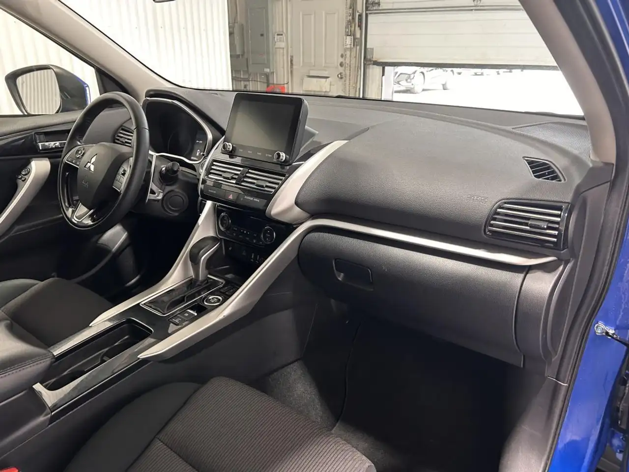Mitsubishi Eclipse Cross снимка Mitsubishi Eclipse Cross