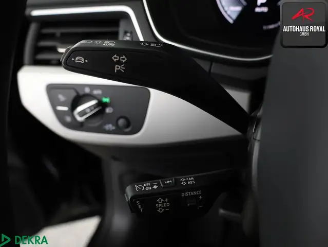 Audi A4 view 15