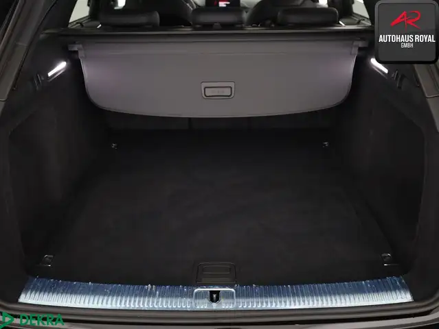 Audi A4 view 13