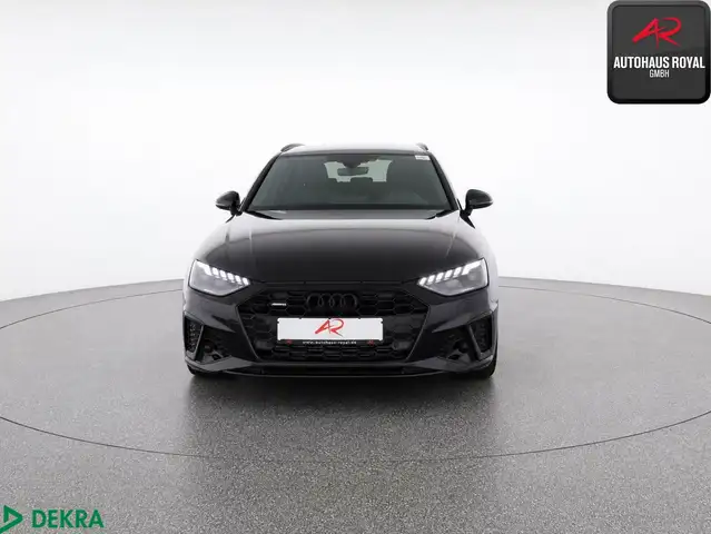 Audi A4 view 8