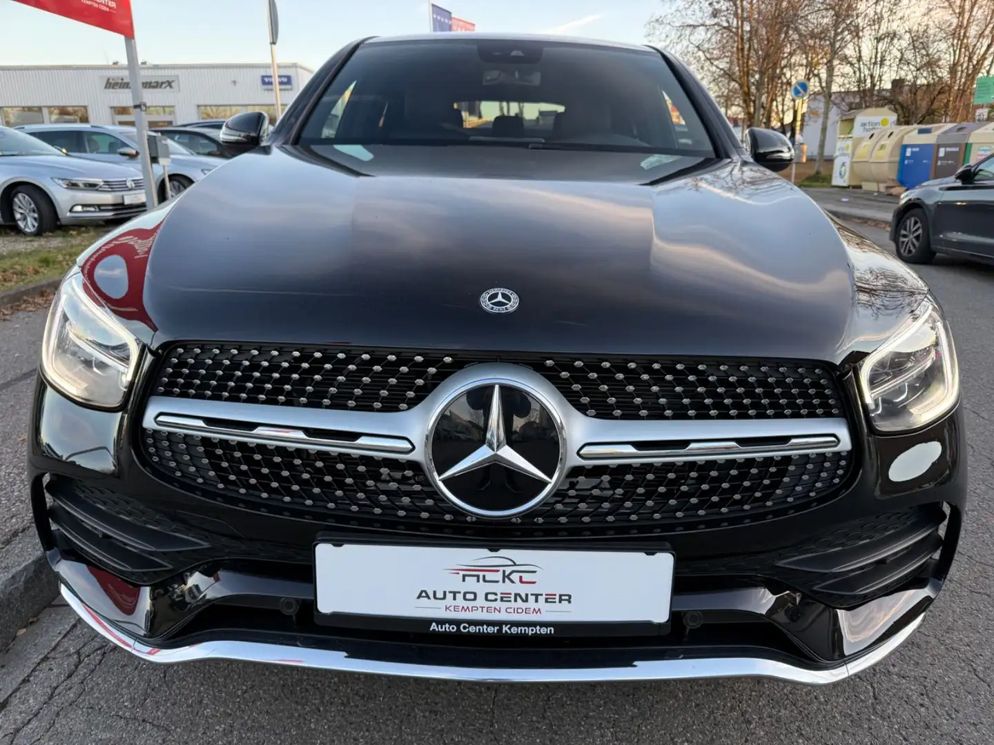 Mercedes-Benz GLC 300 d 4Matic AMG-Line Sport*Burmester*ACC Schwarz - 2