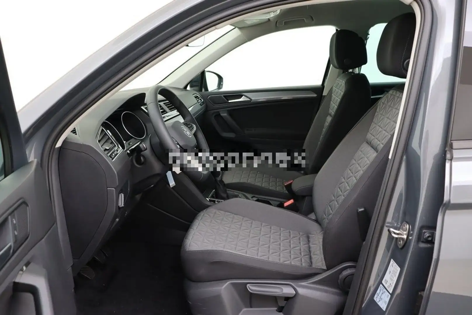 Volkswagen Tiguan 1.5 TSI ACT Life Grigio - 2