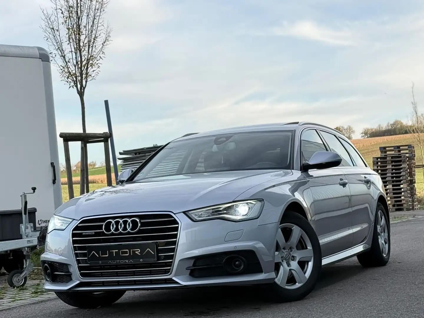 Audi A6 Avant 3.0 TDI clean diesel quattro PANO|R.KAM Plateado - 1