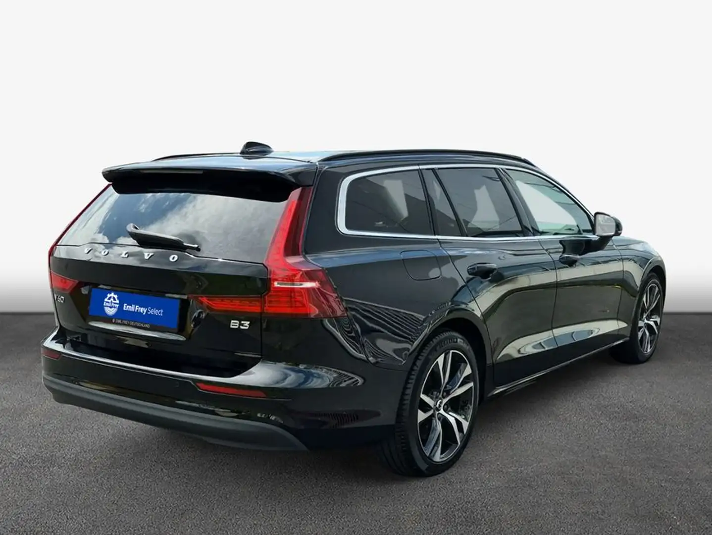Volvo V60 B3 B DKG Core LED ''Thors Hammer''AHK Noir - 2