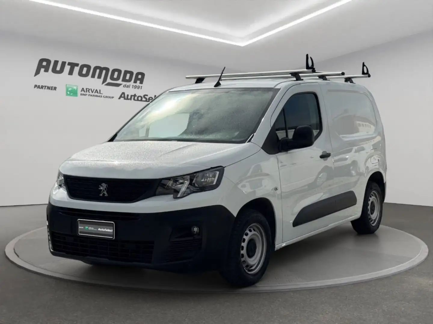 Peugeot Partner 1.5HDi 100CV ALLESTITO Bianco - 1